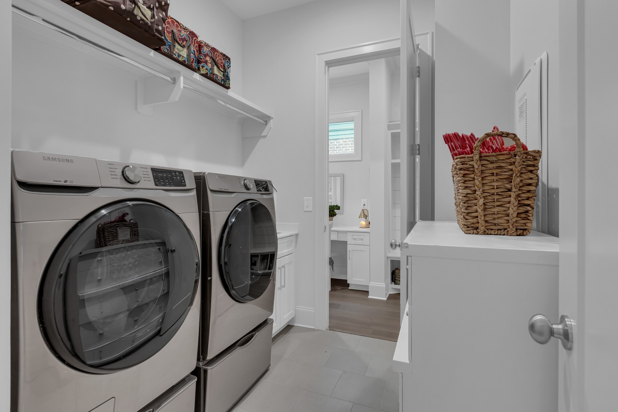 656 Jackson Falls Dr