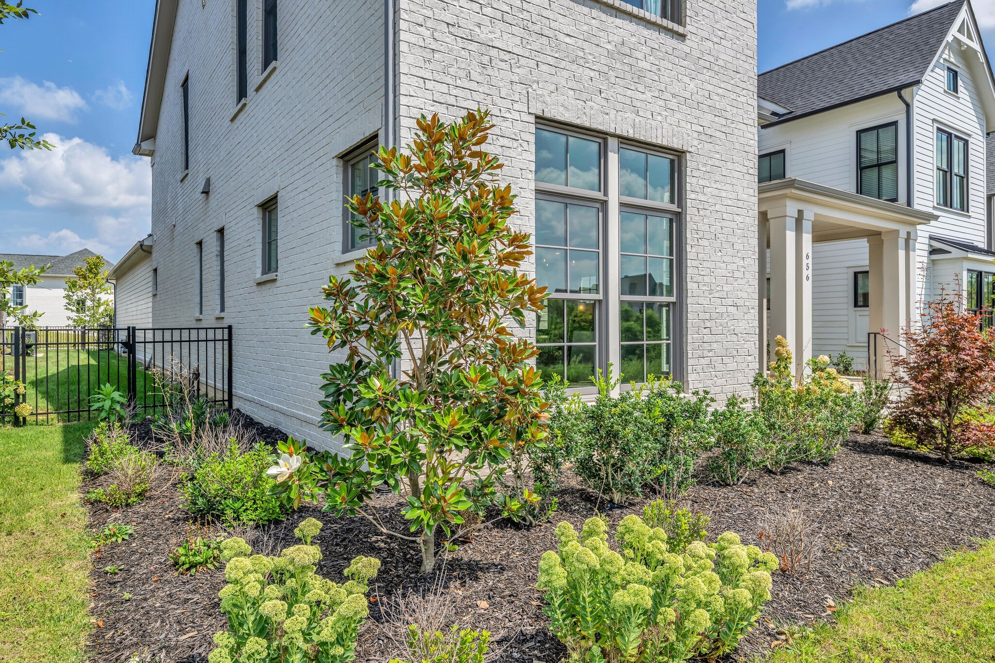 656 Jackson Falls Dr