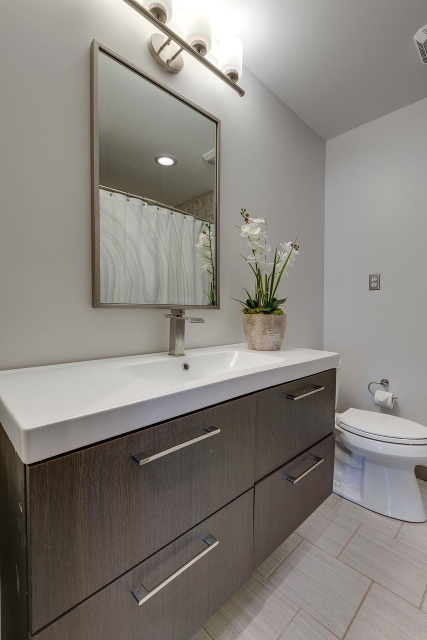 912 Harpeth Trace Dr