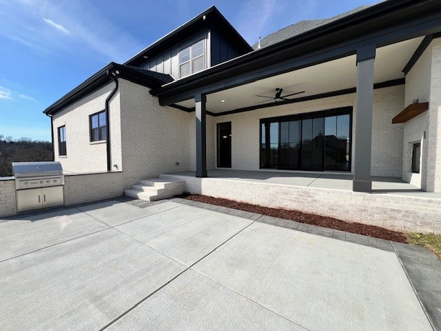 1012 Laguna Drive