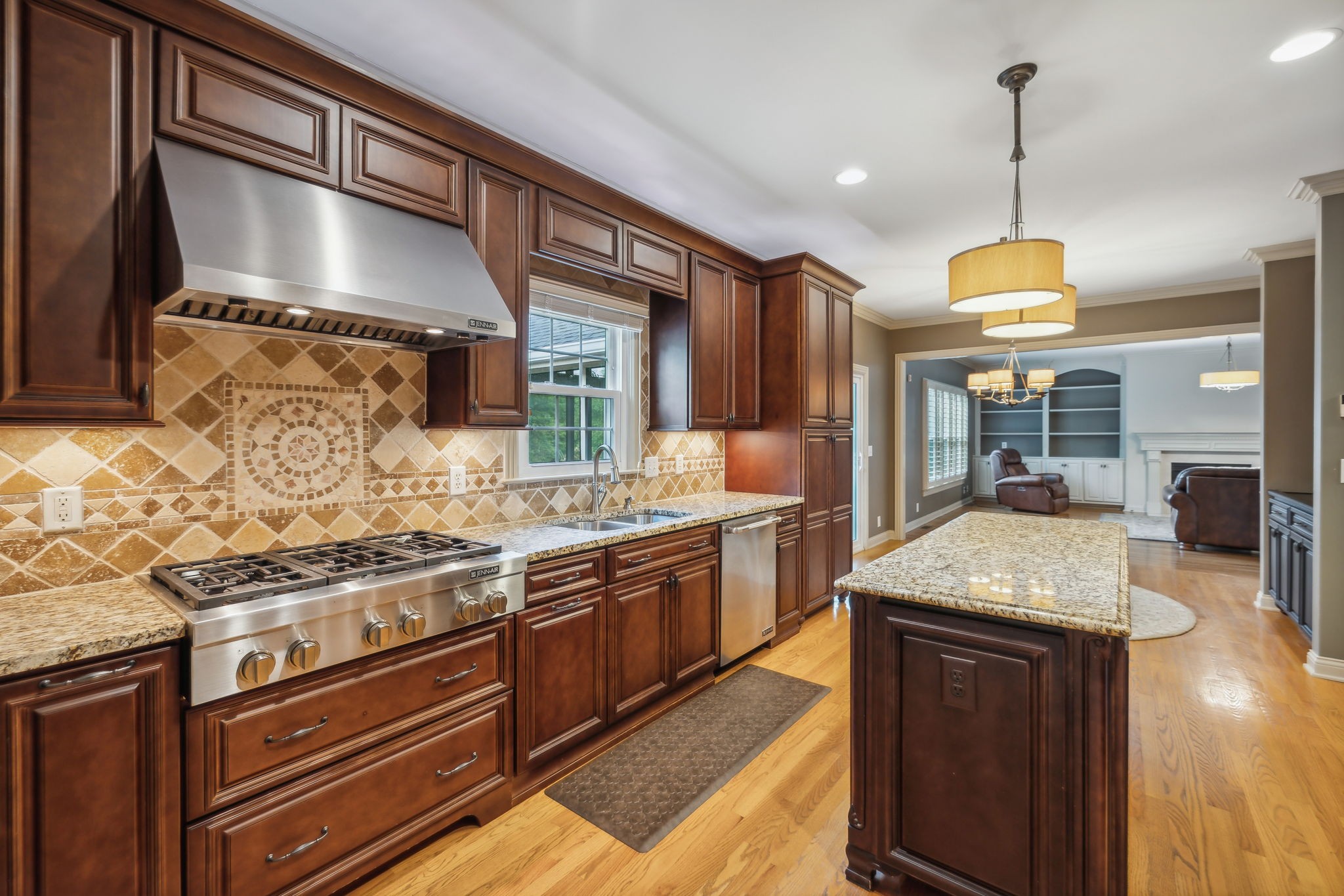 529 Montridge Ct