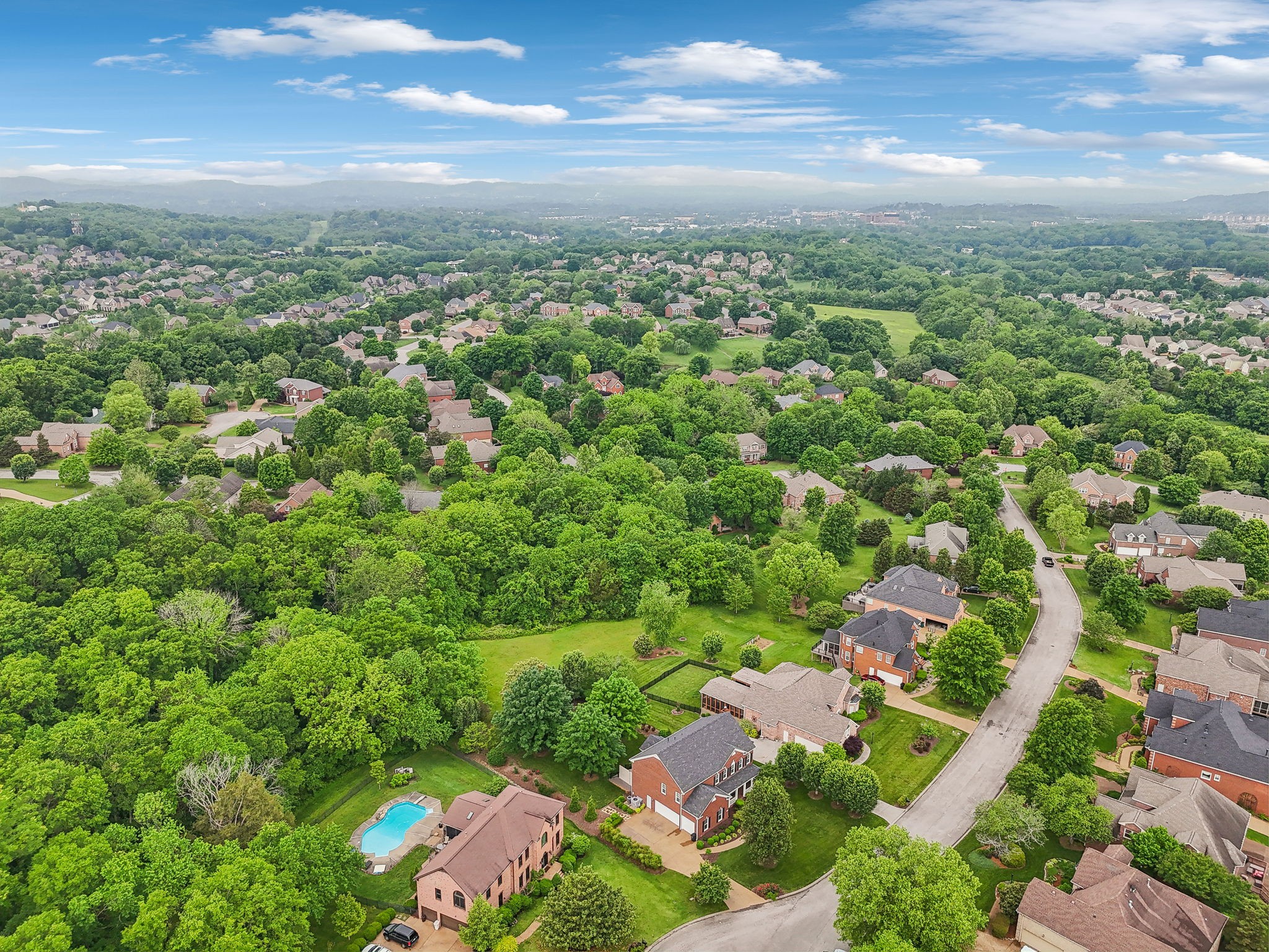 529 Montridge Ct