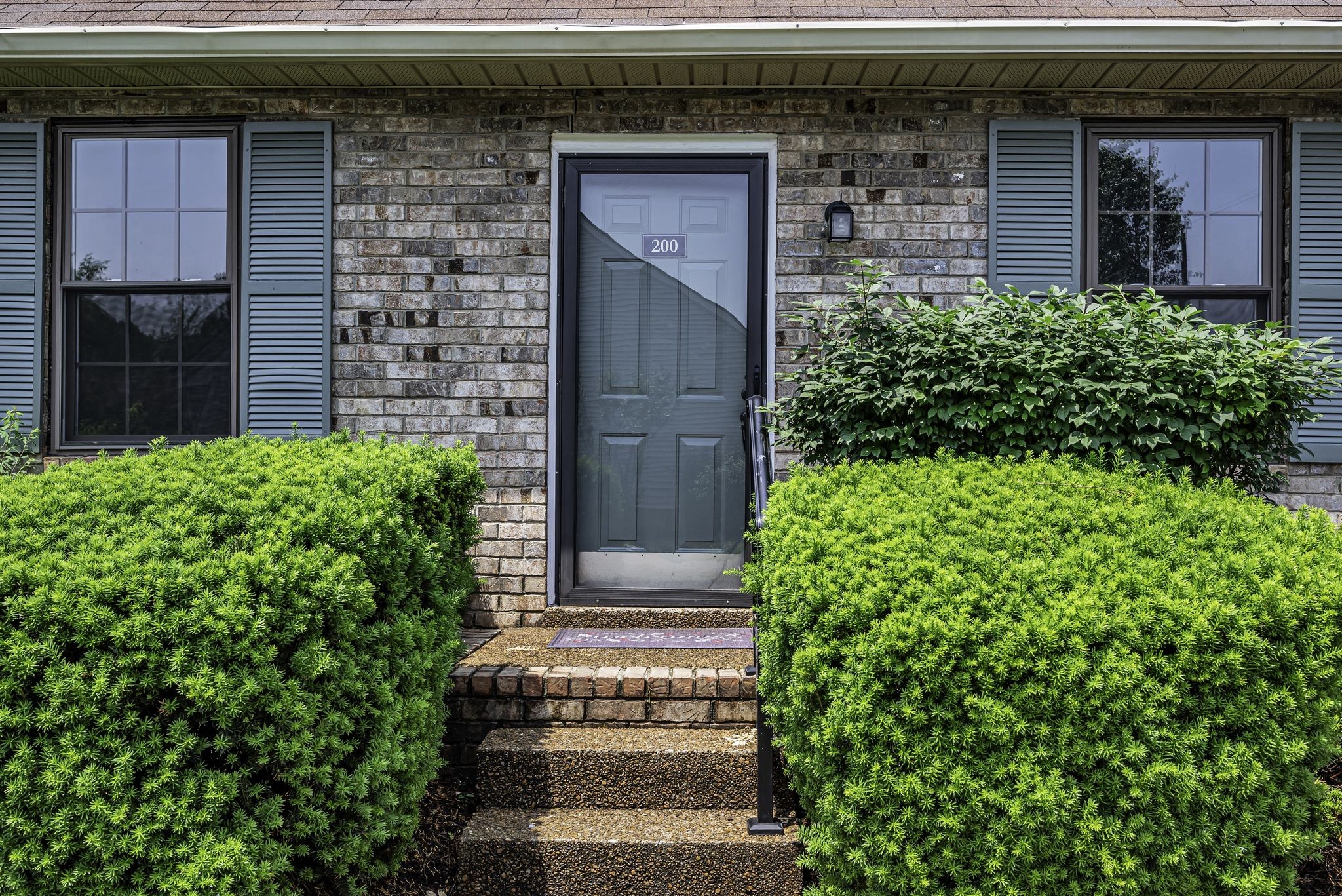 200 Deerpoint Ct