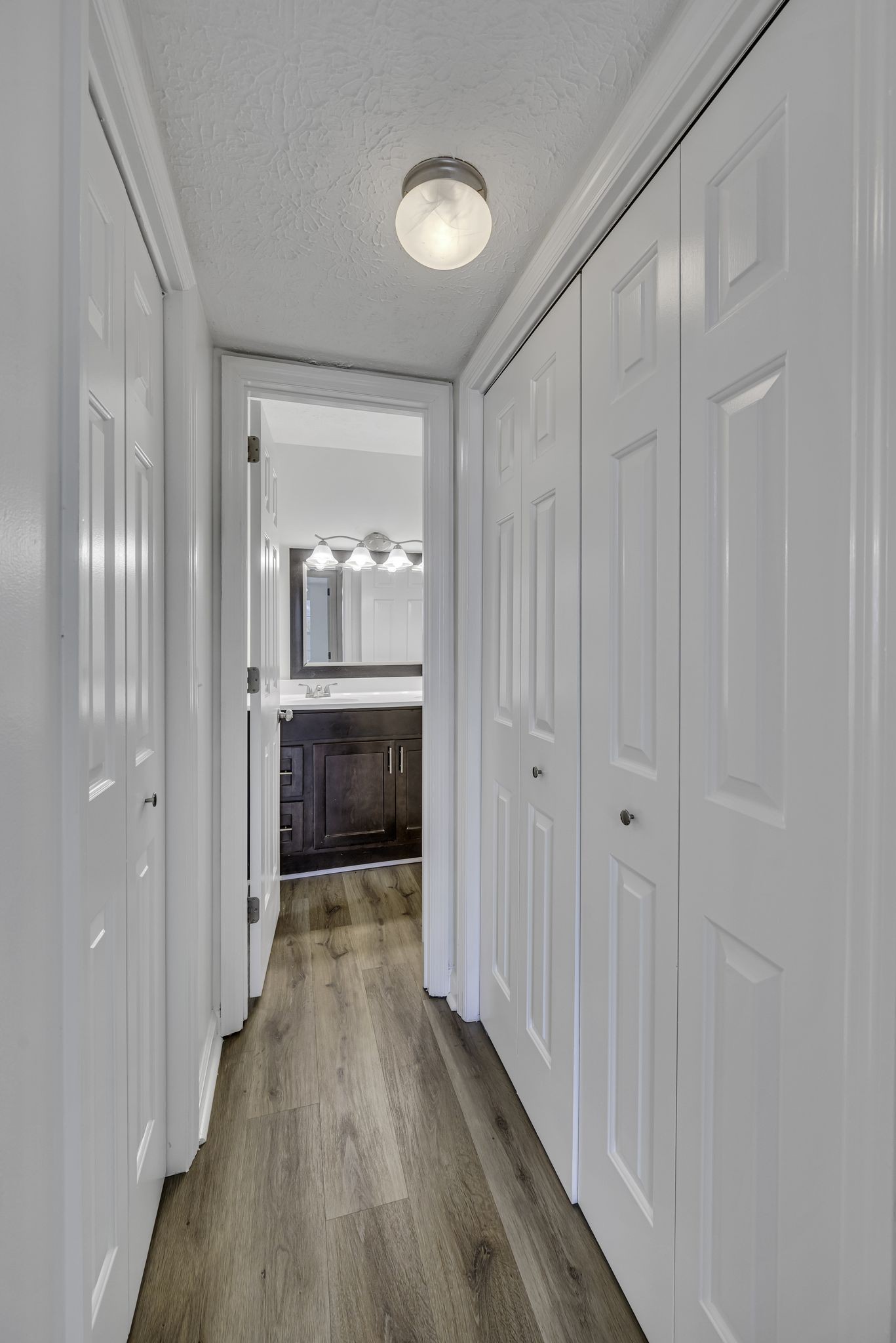 200 Deerpoint Ct