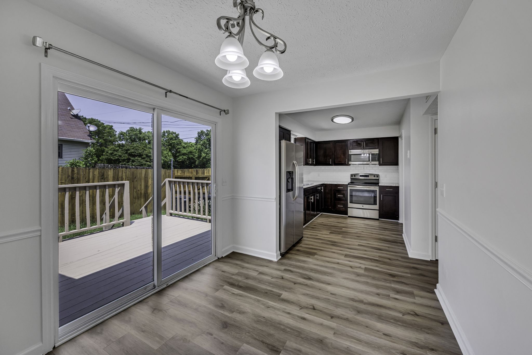 200 Deerpoint Ct