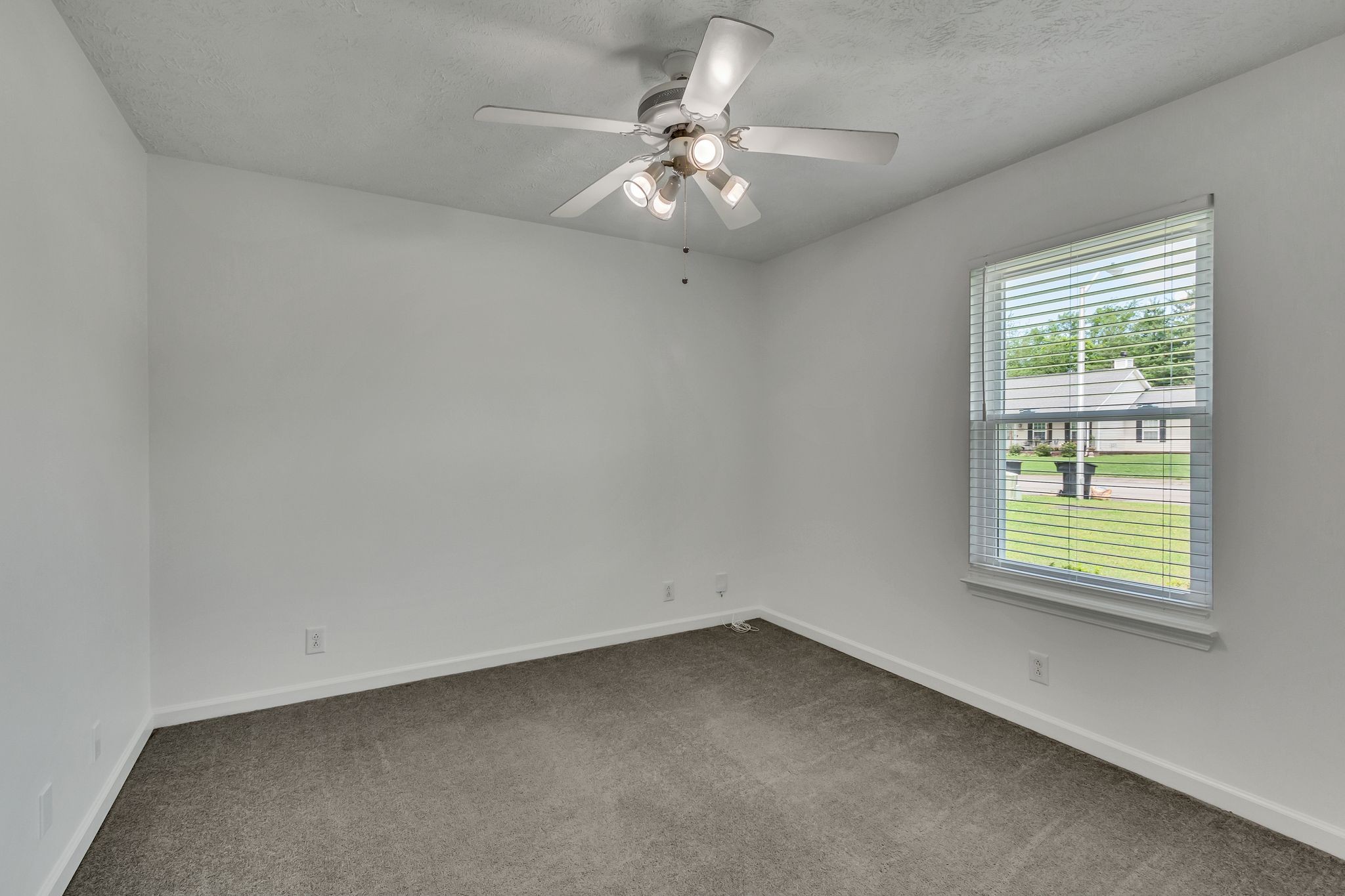 2707 Windemere Dr
