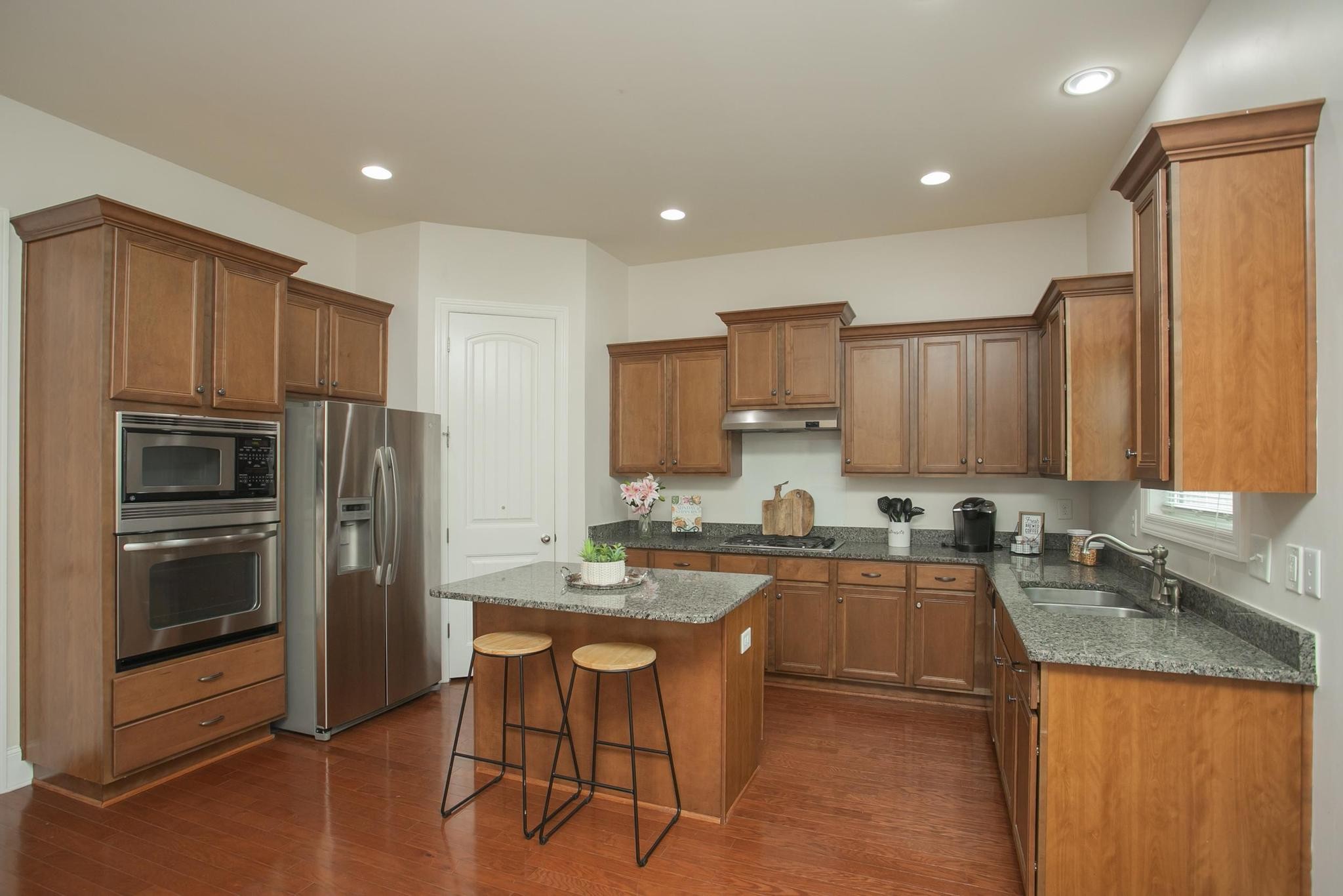 1398 Moonlight Trail