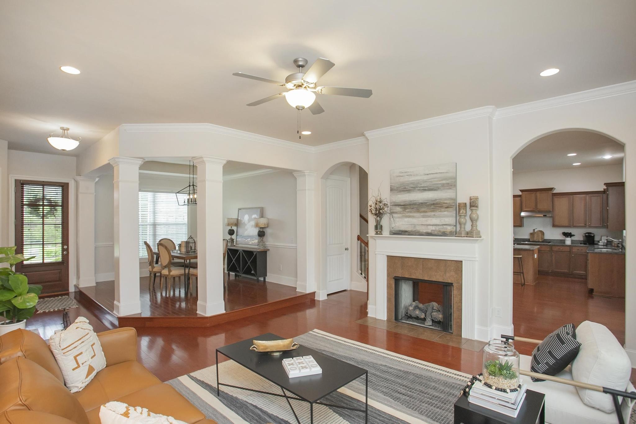 1398 Moonlight Trail