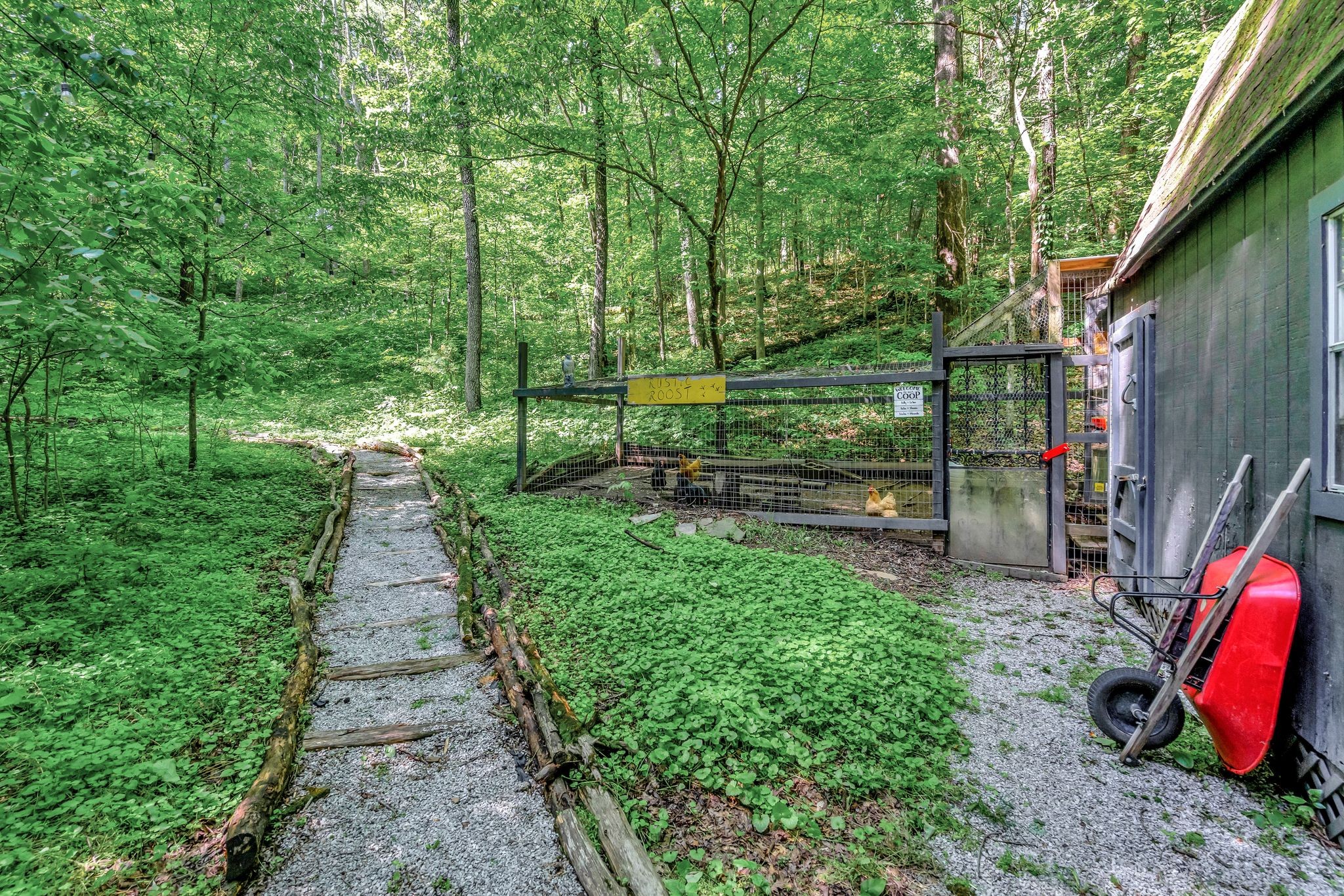 1028 Rustic Hills Dr