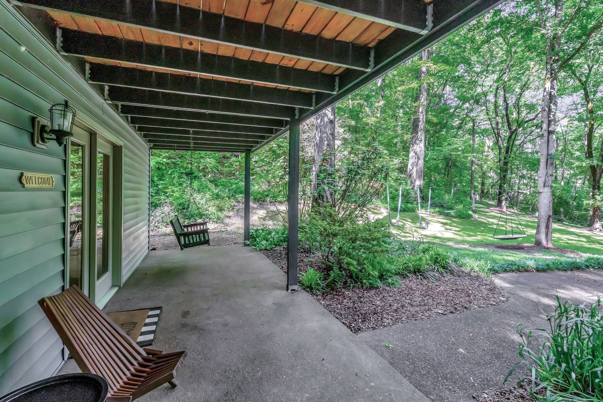 1028 Rustic Hills Dr