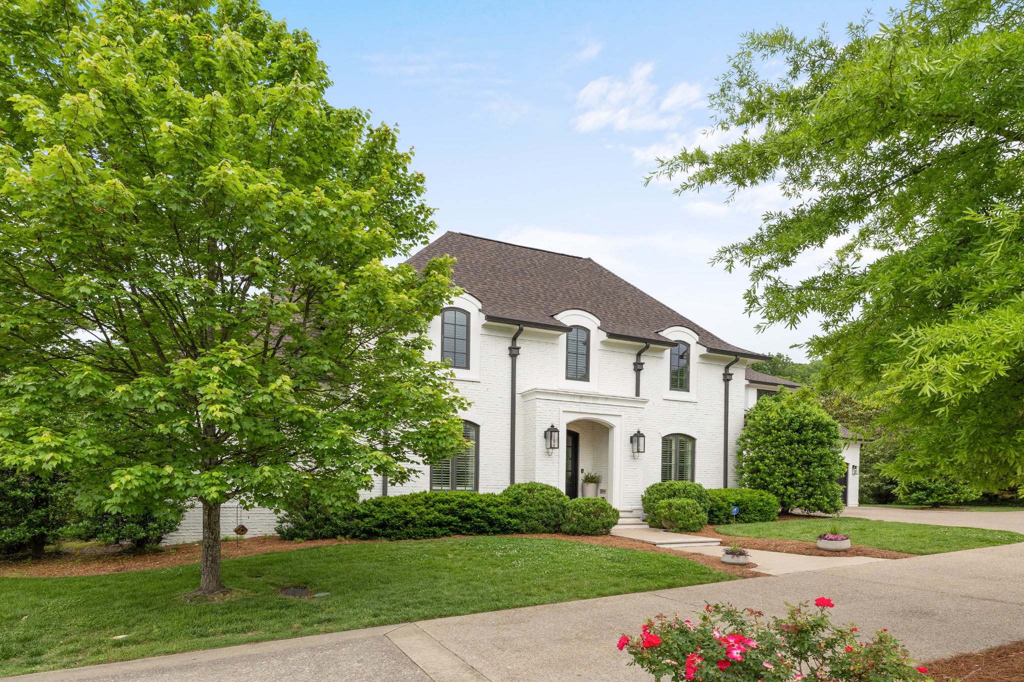 911 Dorset Dr