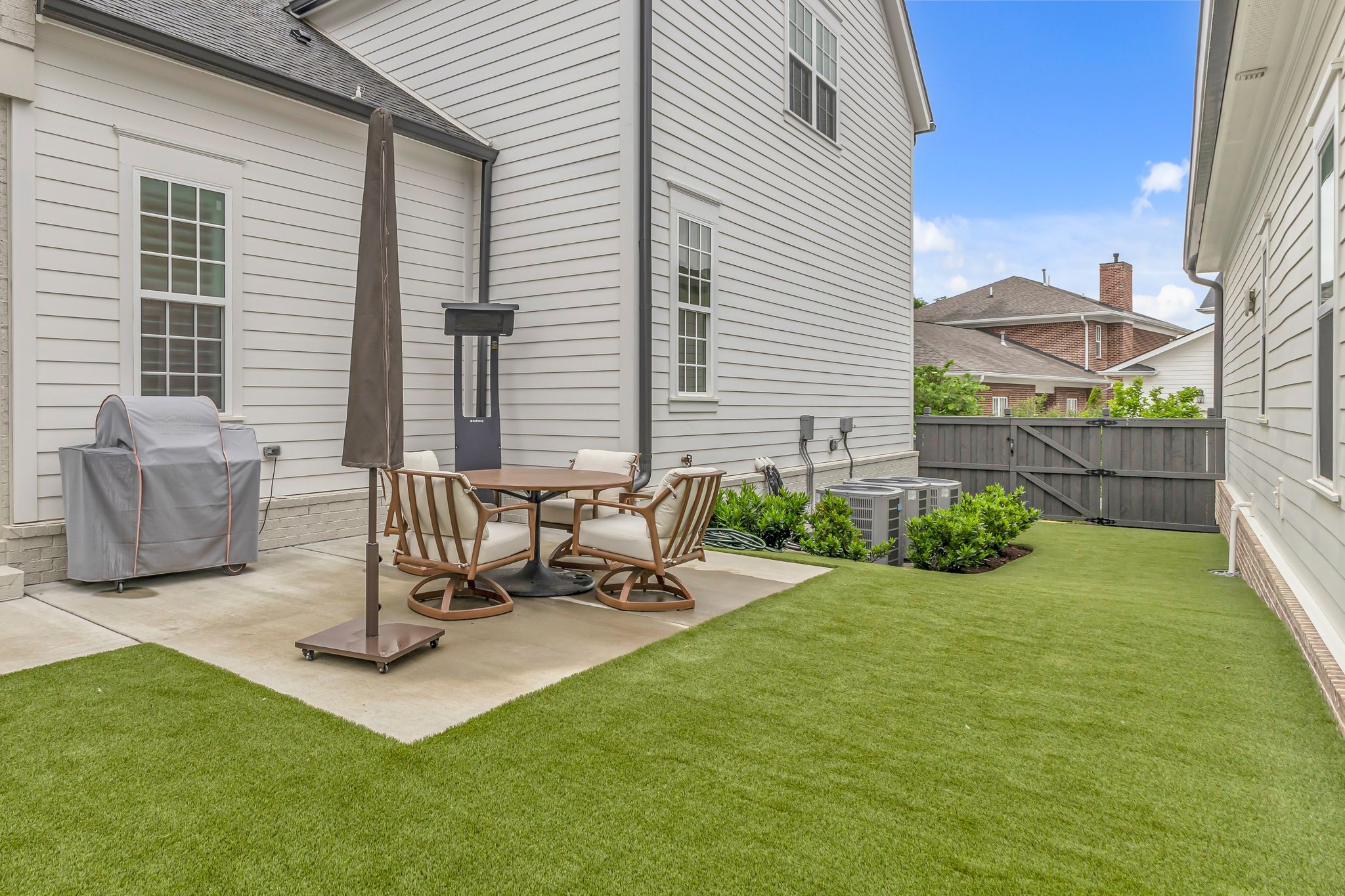 333 Stephens Valley Blvd