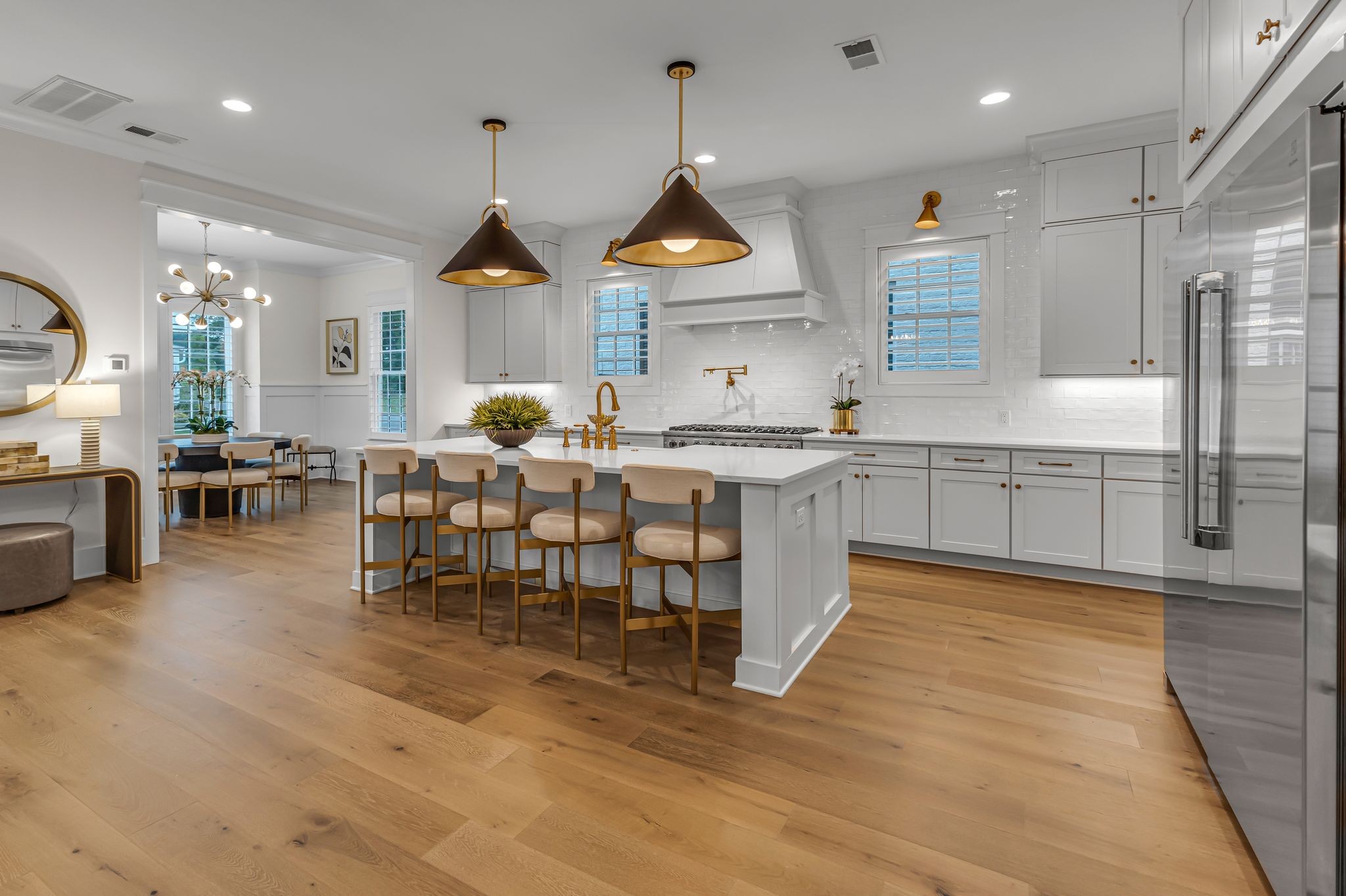 333 Stephens Valley Blvd