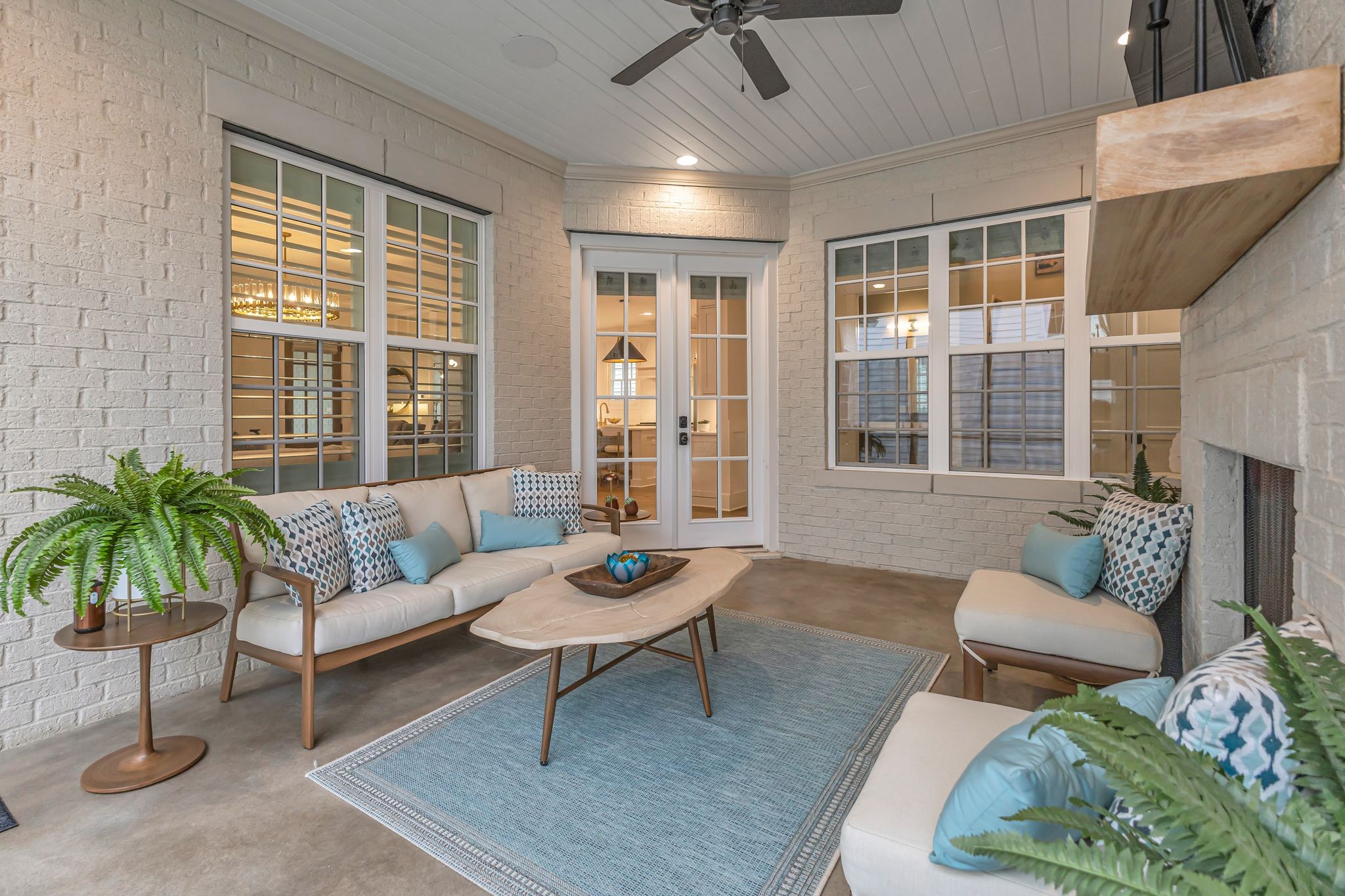 333 Stephens Valley Blvd