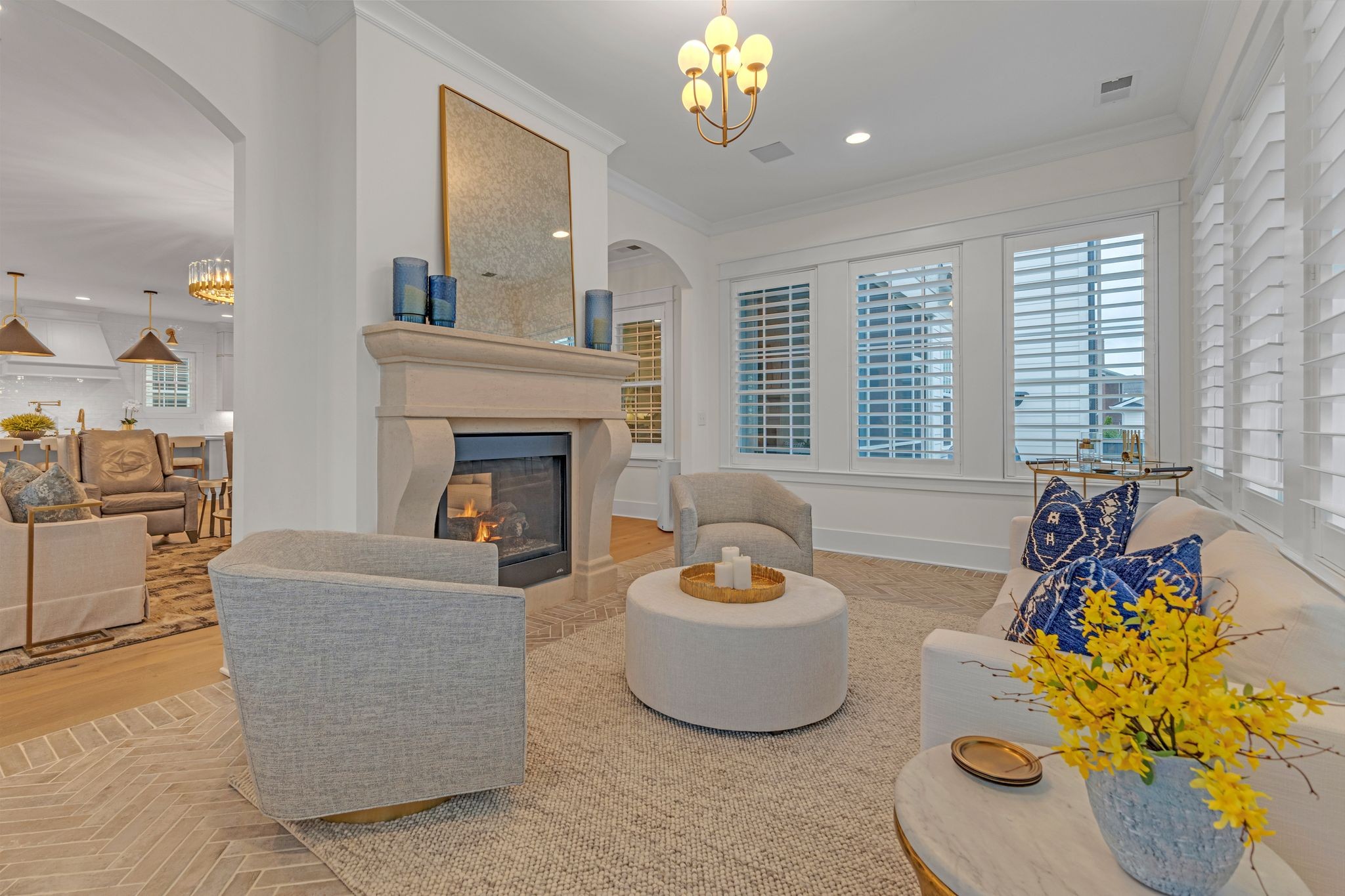 333 Stephens Valley Blvd