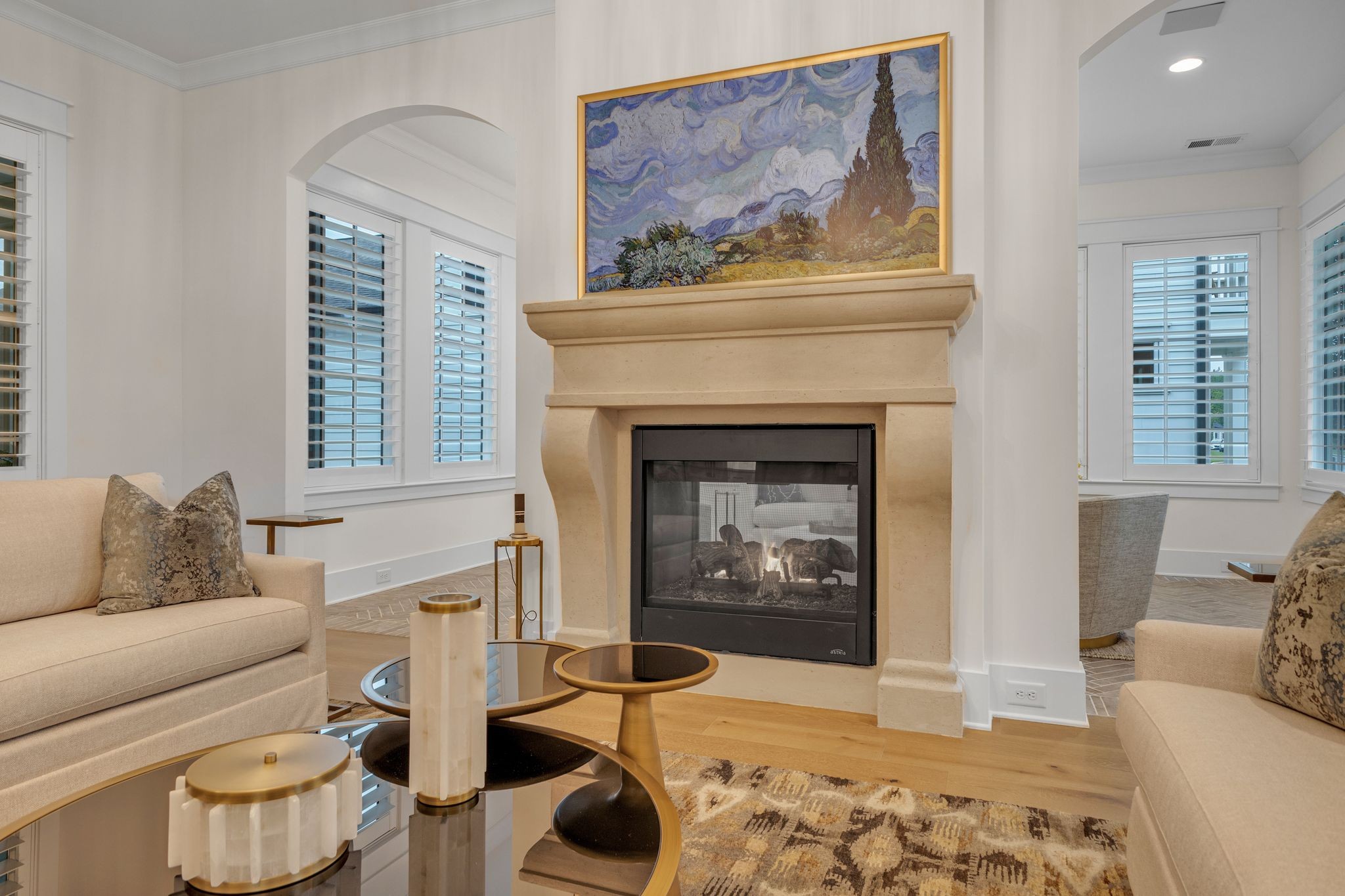 333 Stephens Valley Blvd