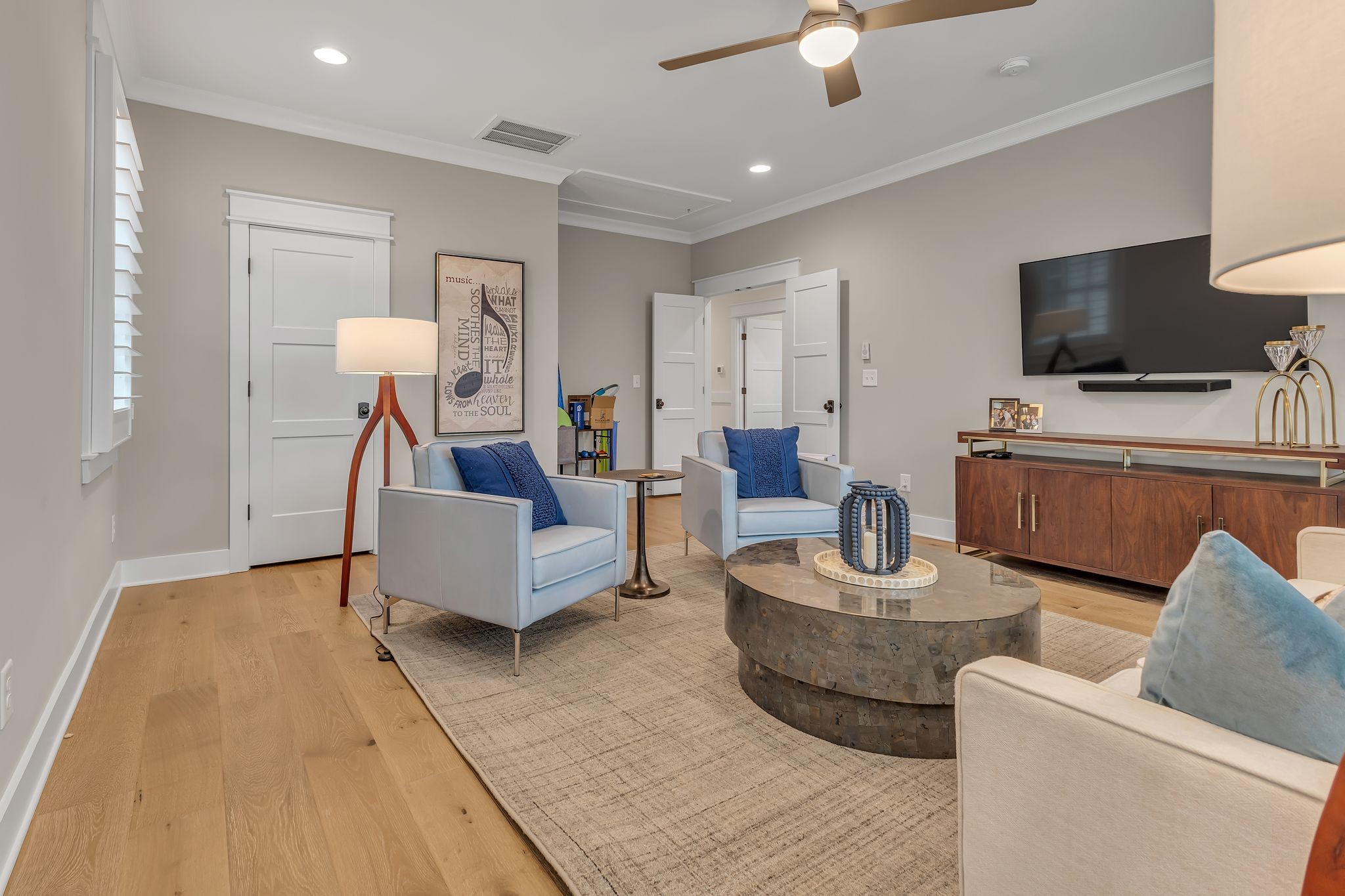 333 Stephens Valley Blvd