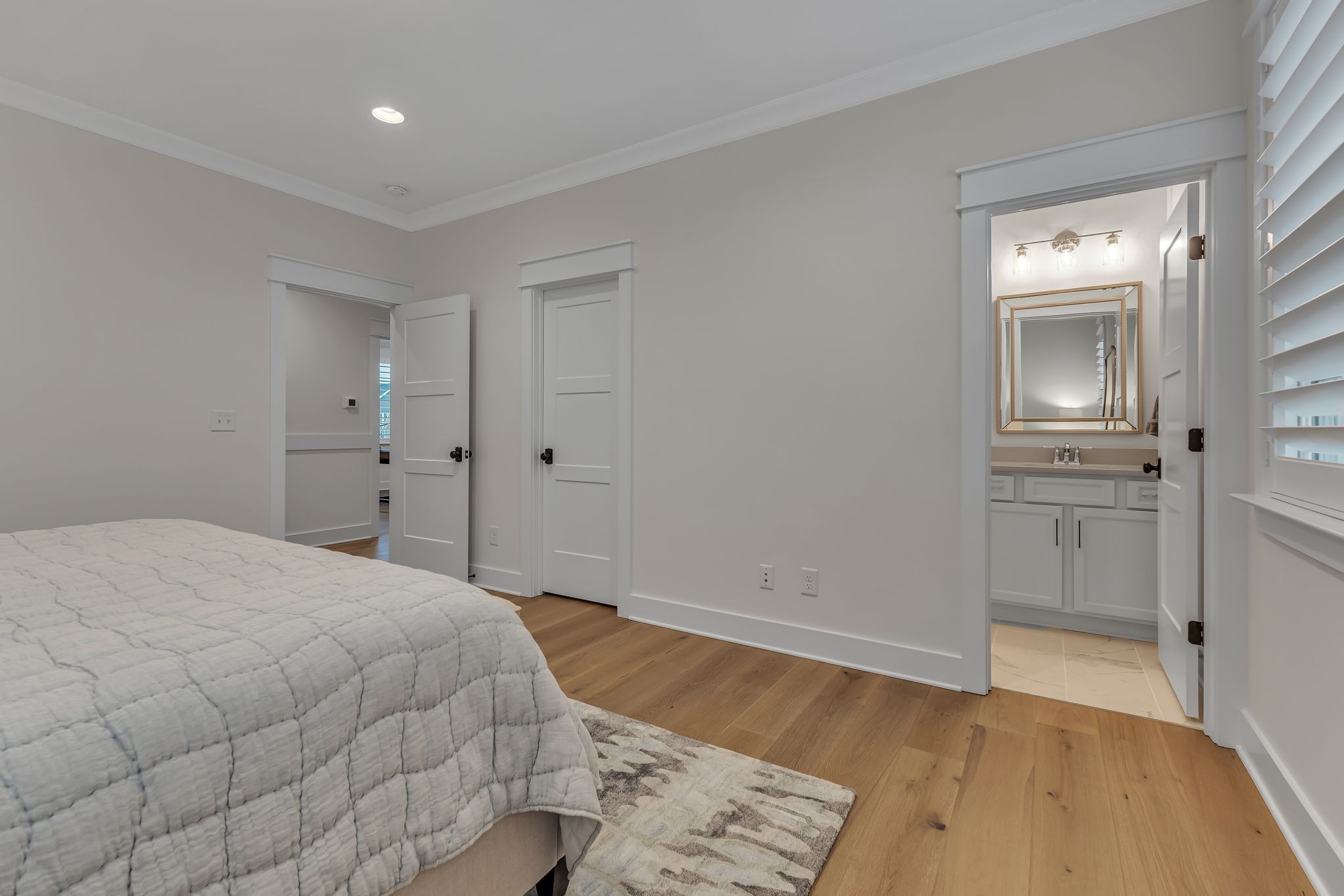 333 Stephens Valley Blvd