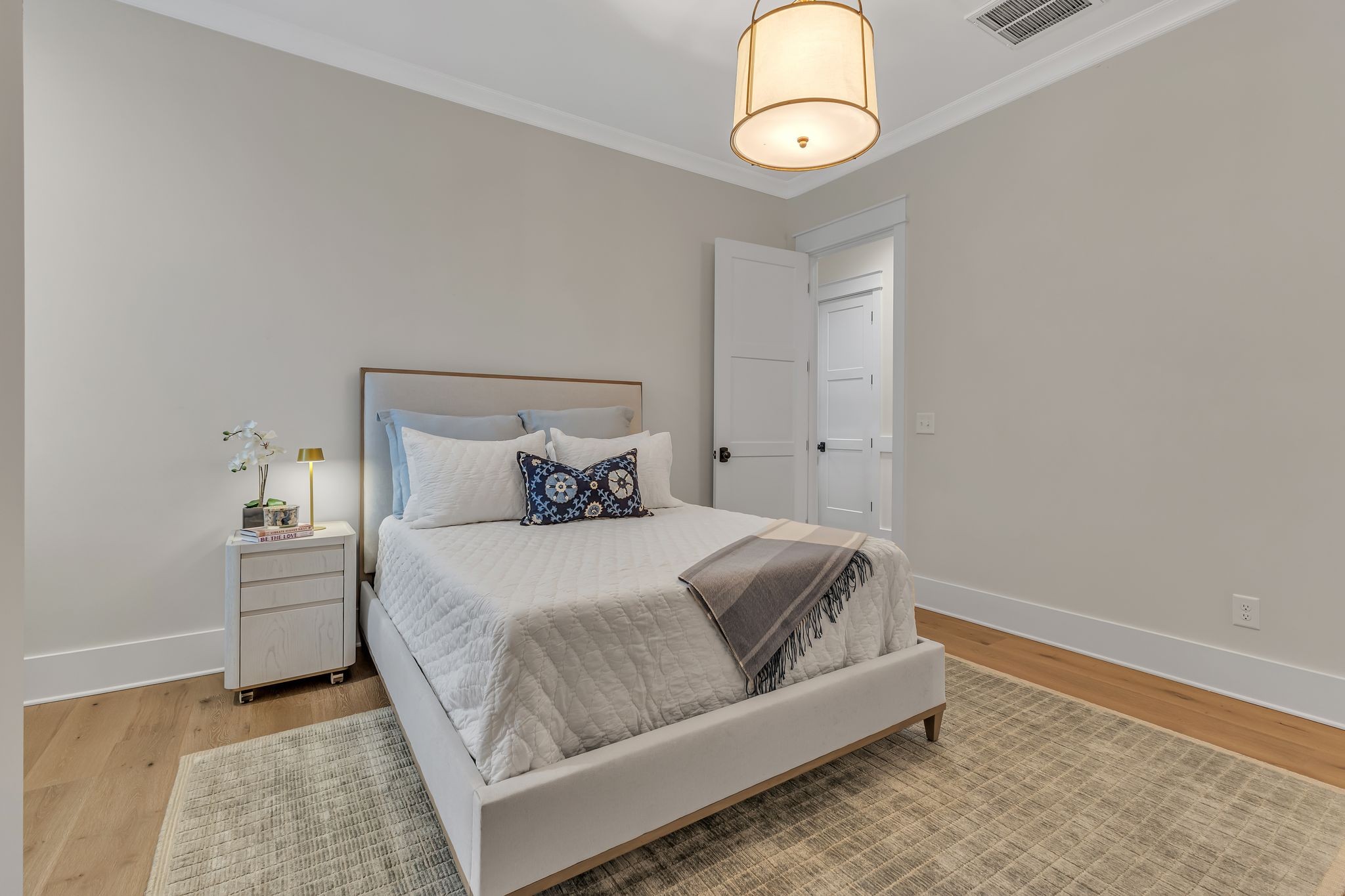 333 Stephens Valley Blvd