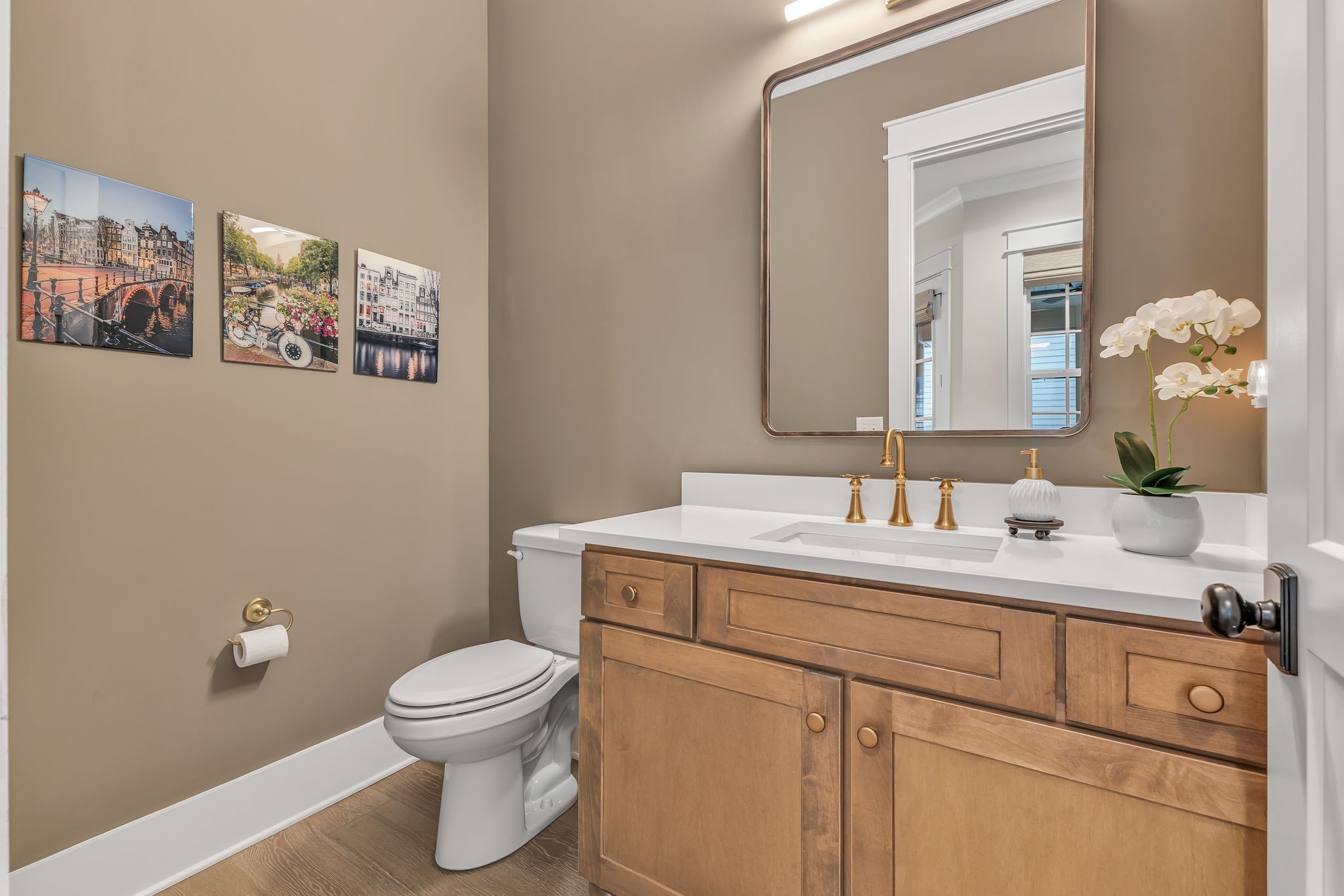 333 Stephens Valley Blvd