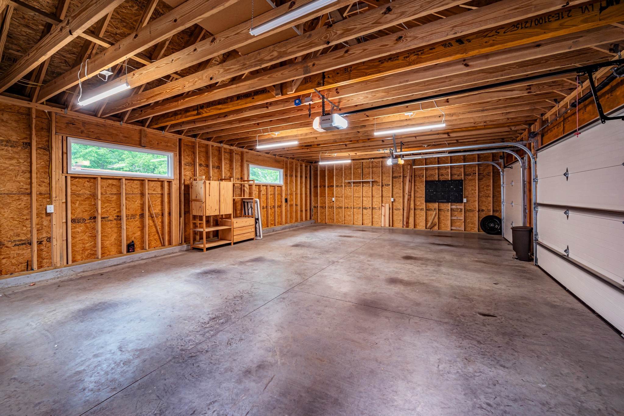 302 Chapel Ave