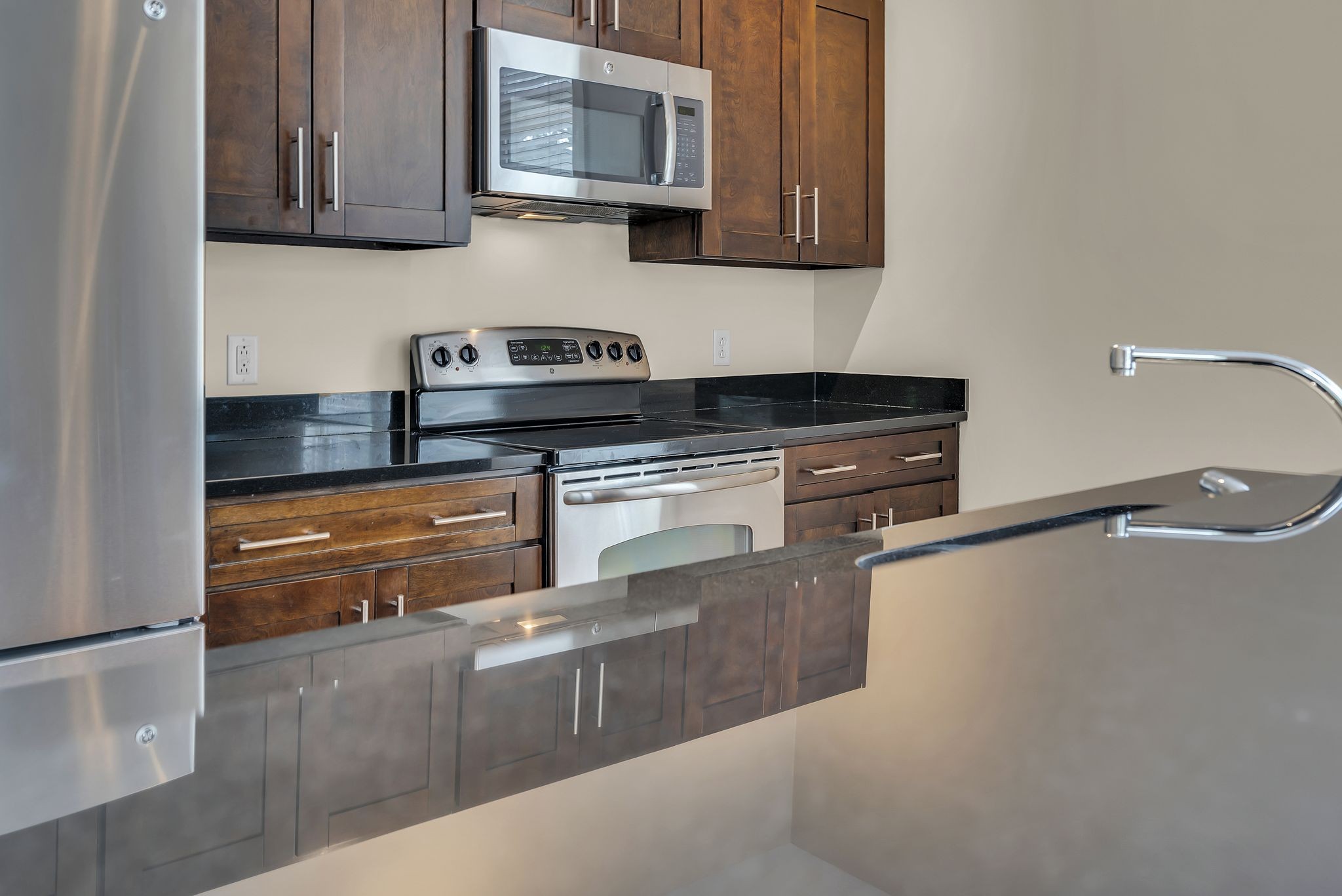 1706 18th Ave, S Unit: 115