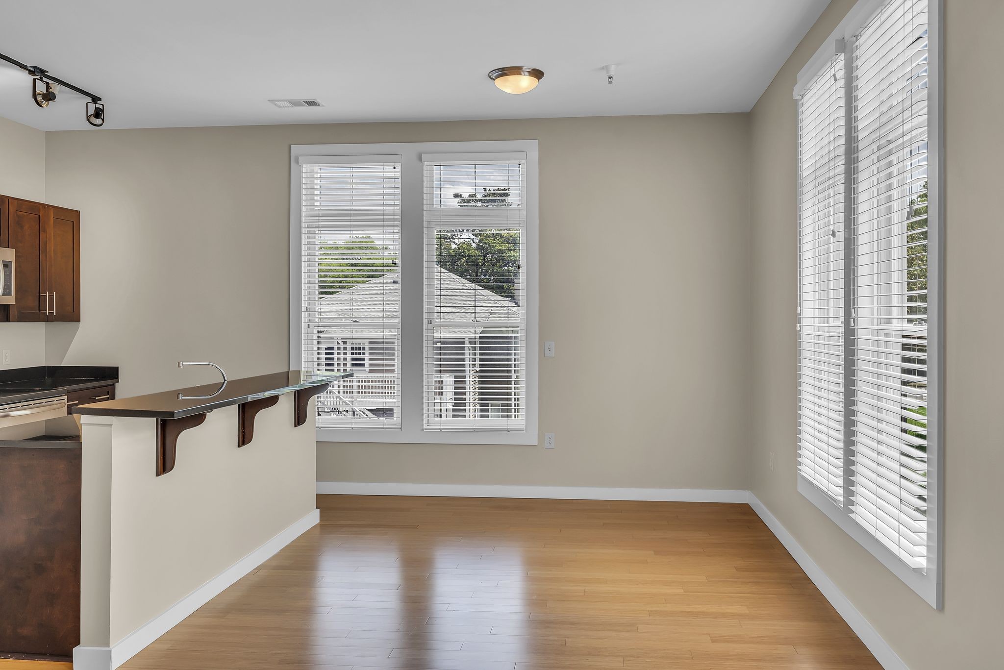 1706 18th Ave, S Unit: 115