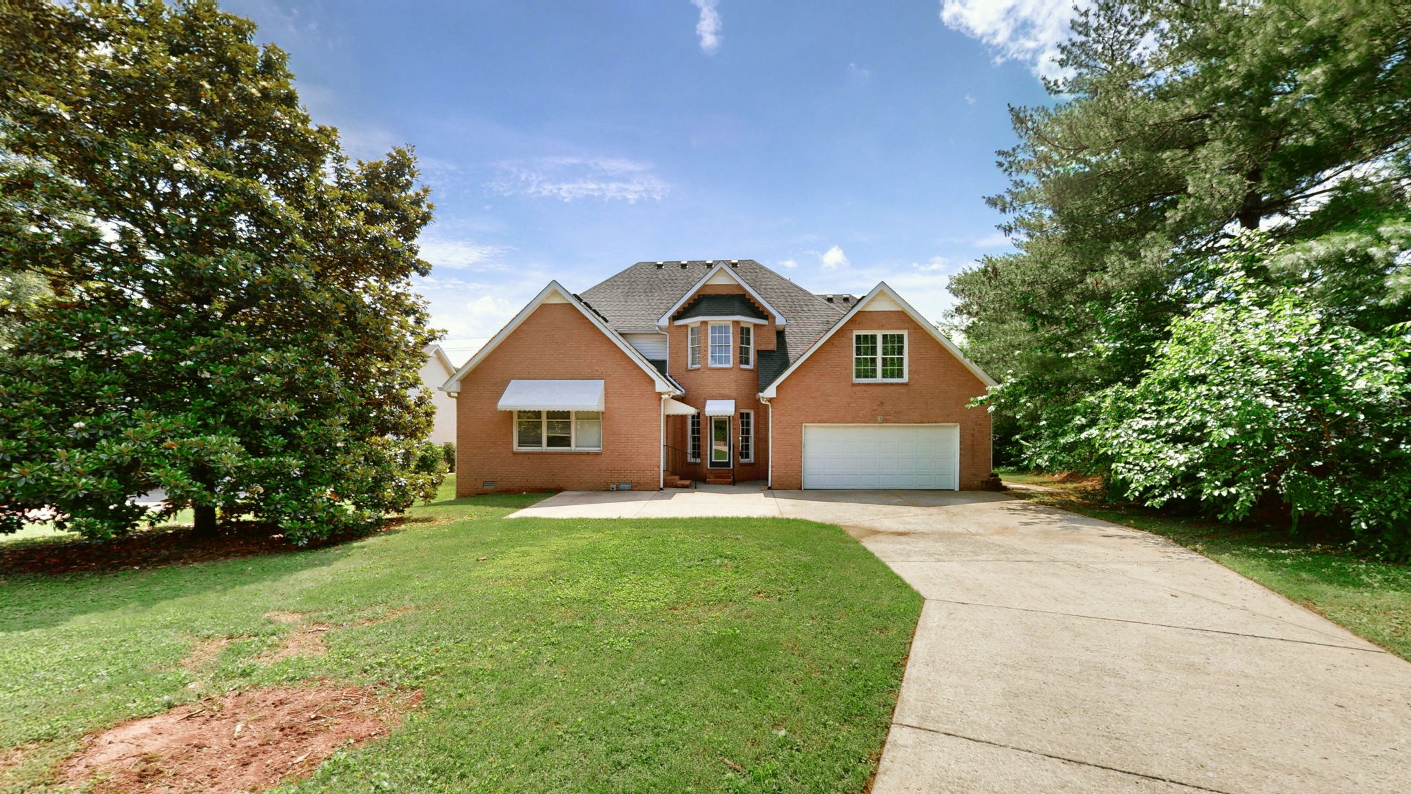 1546 W Northfield Blvd