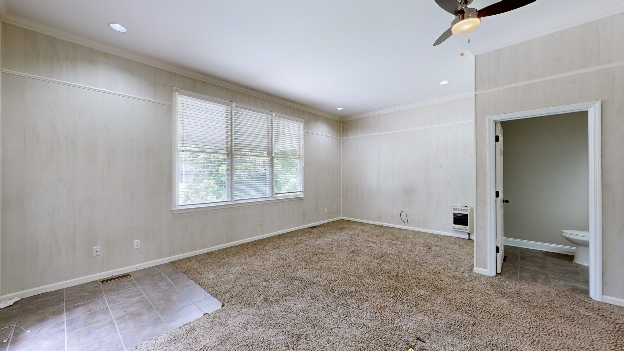1546 W Northfield Blvd