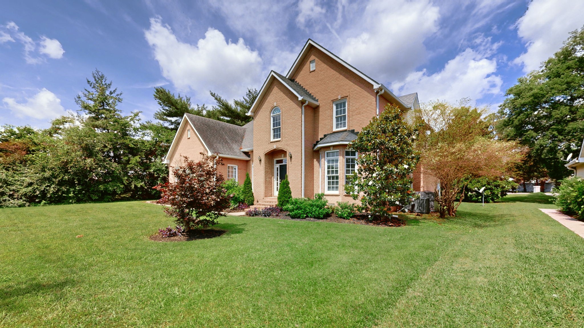 1546 W Northfield Blvd