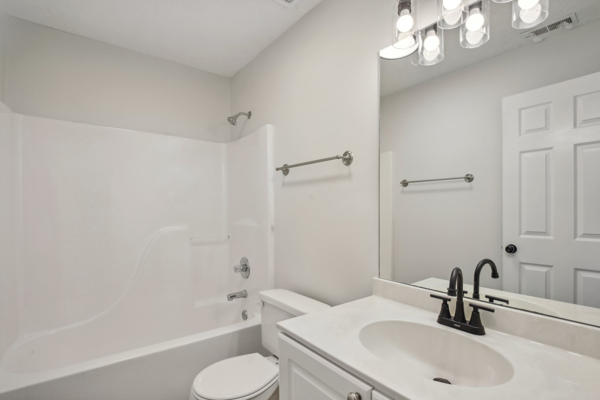 800 Browns Ln Unit: I3