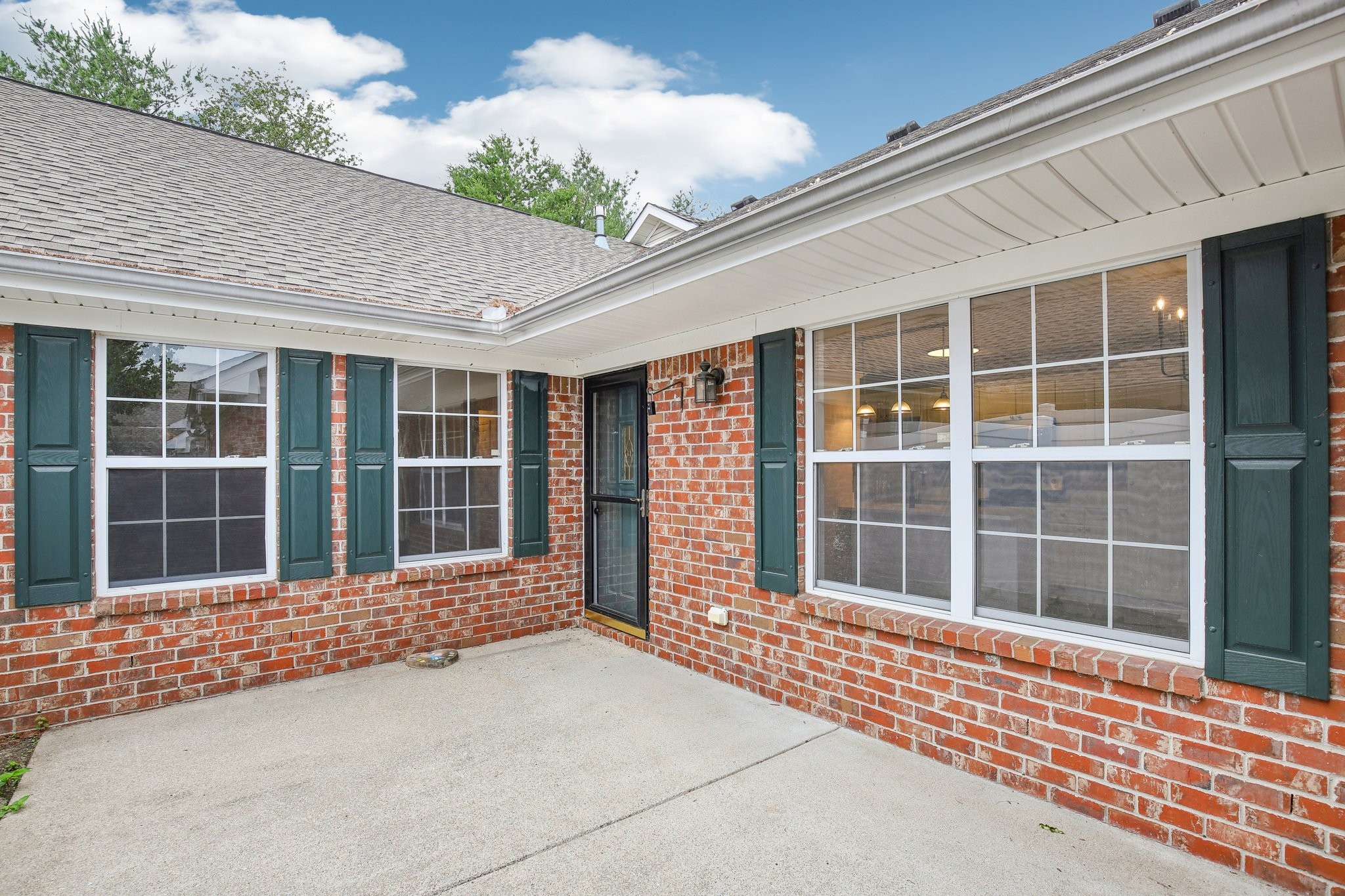 800 Browns Ln Unit: I3