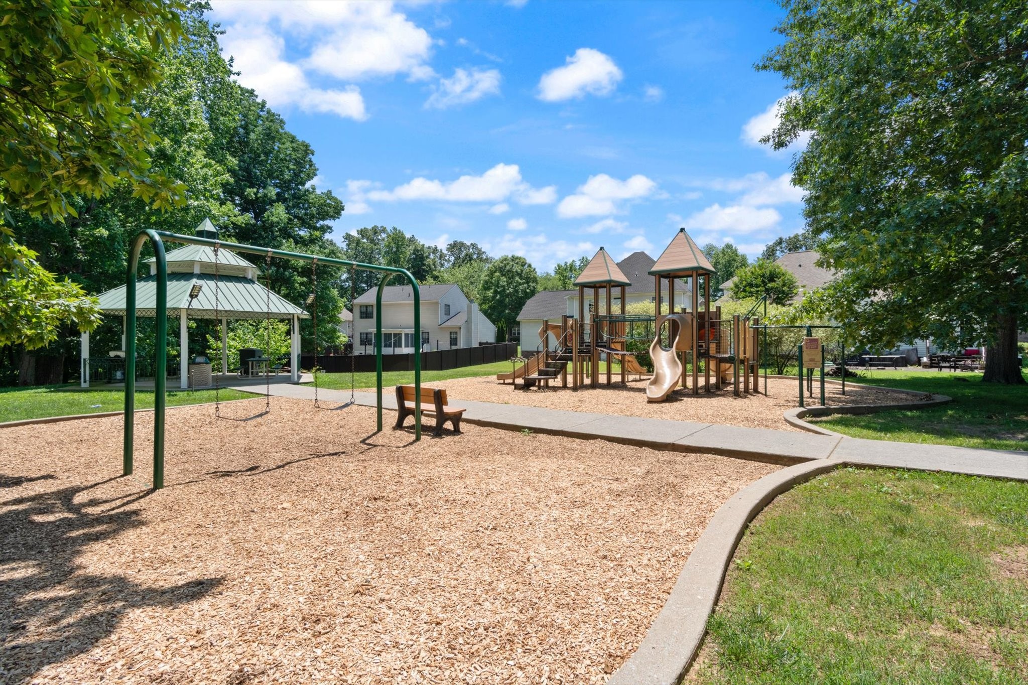225 Foster Dr
