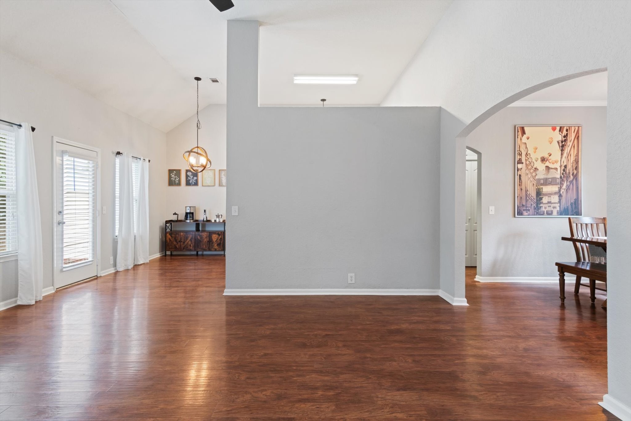 225 Foster Dr