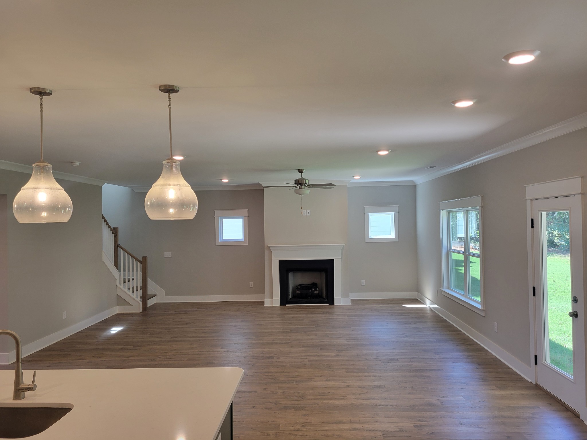 3301 Hopetown Way