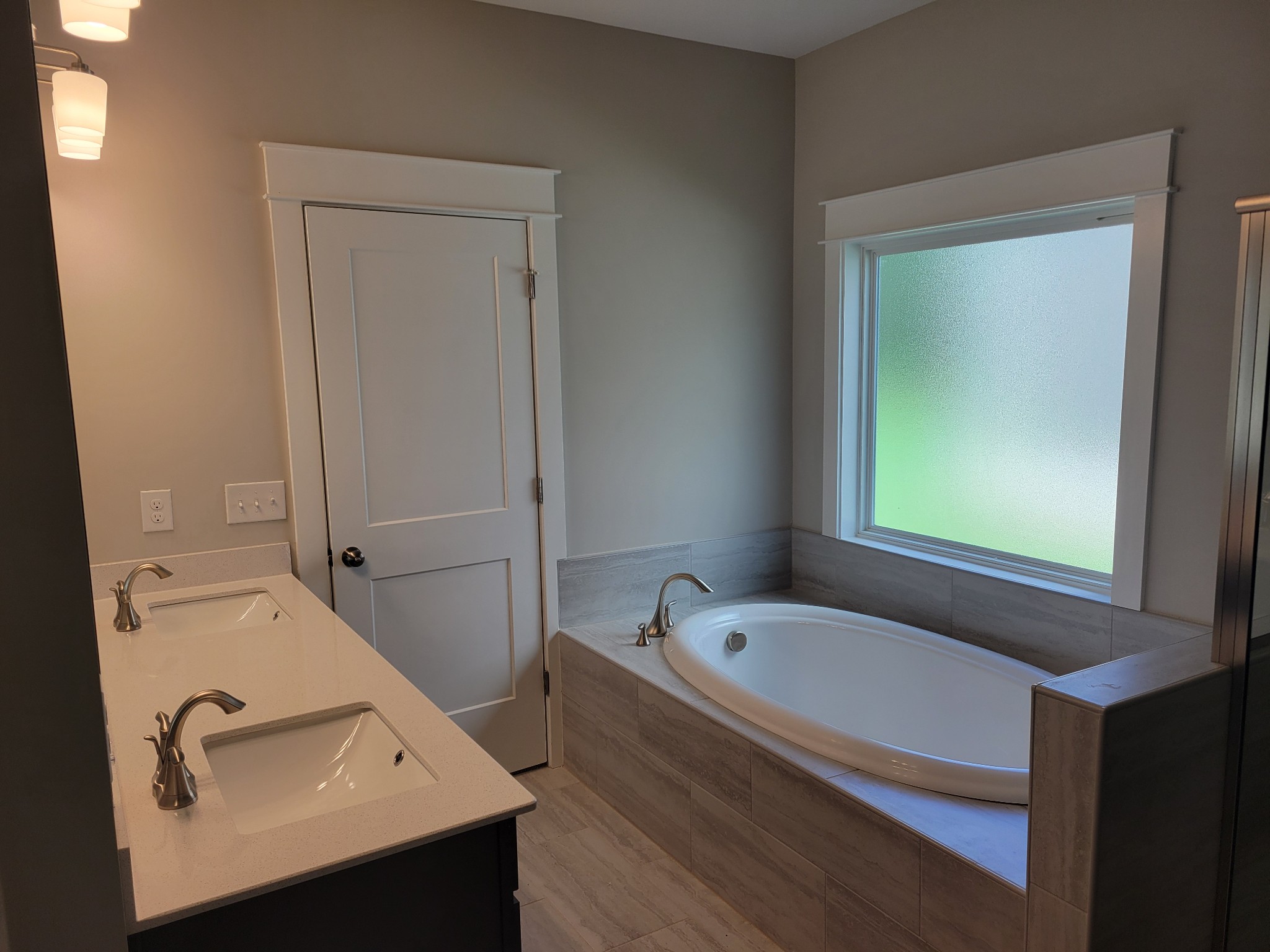 3301 Hopetown Way