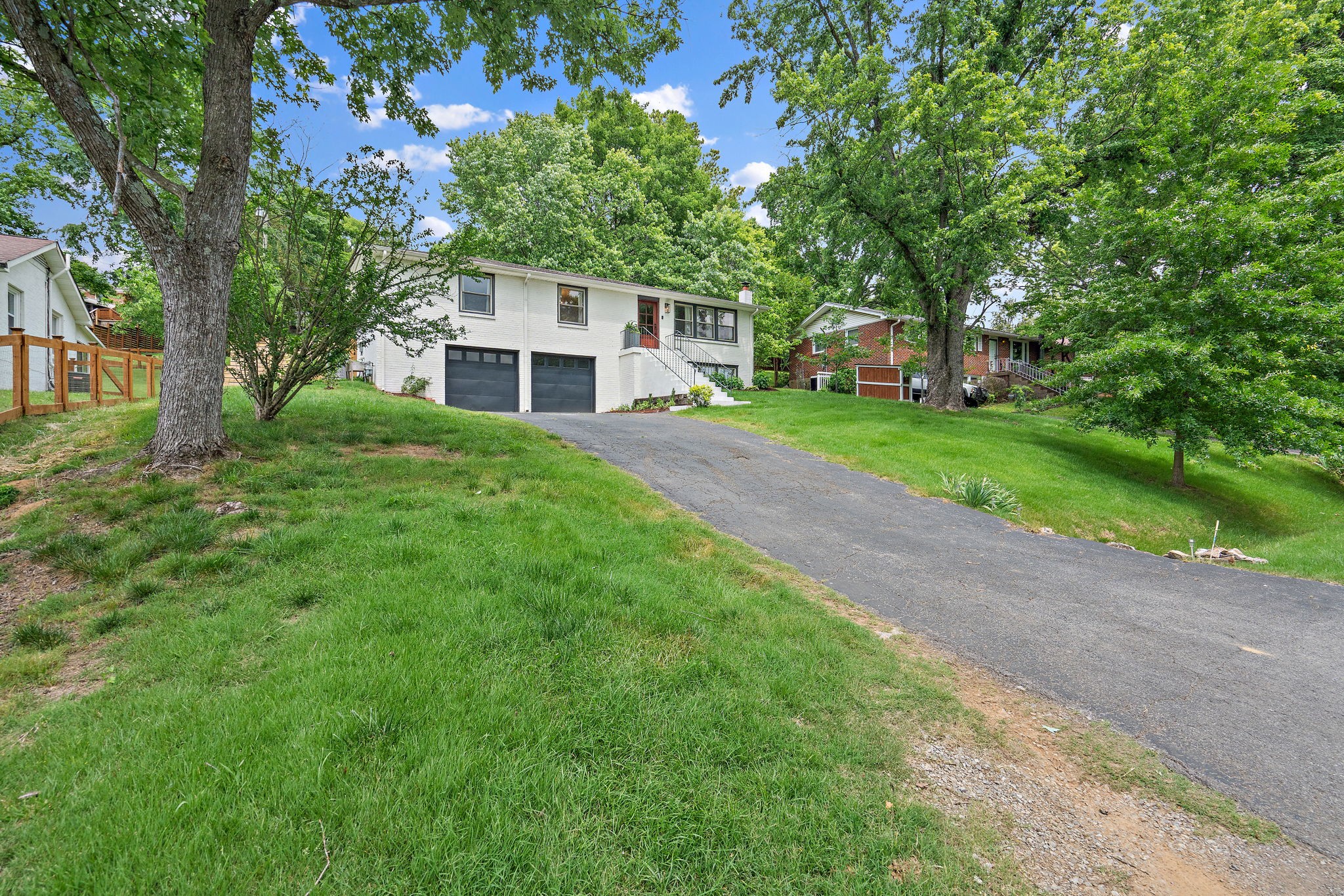 2808 Hody Drive