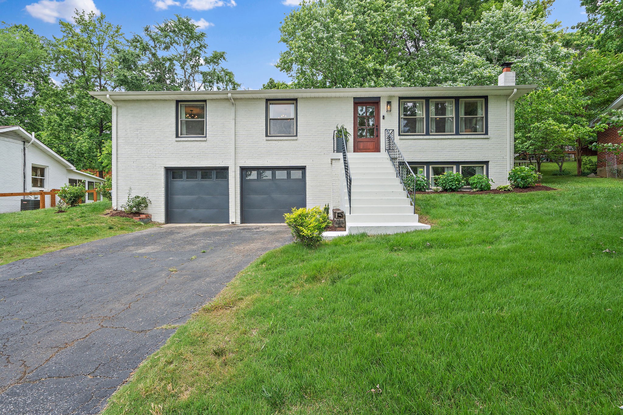 2808 Hody Drive
