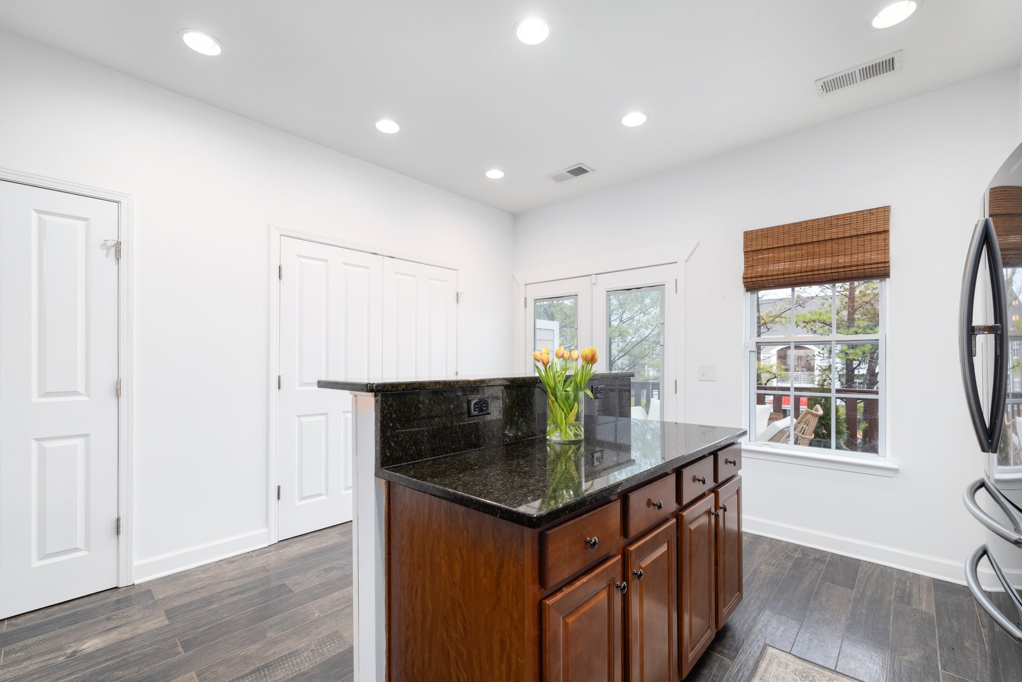 8142 Lenox Creekside Dr
