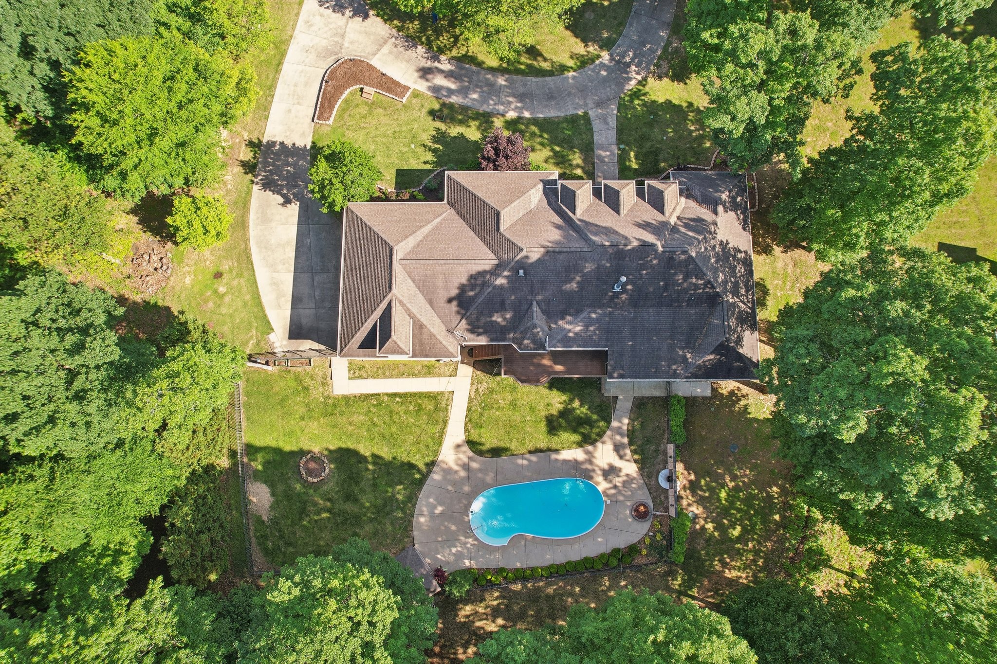 2562 Spears Way