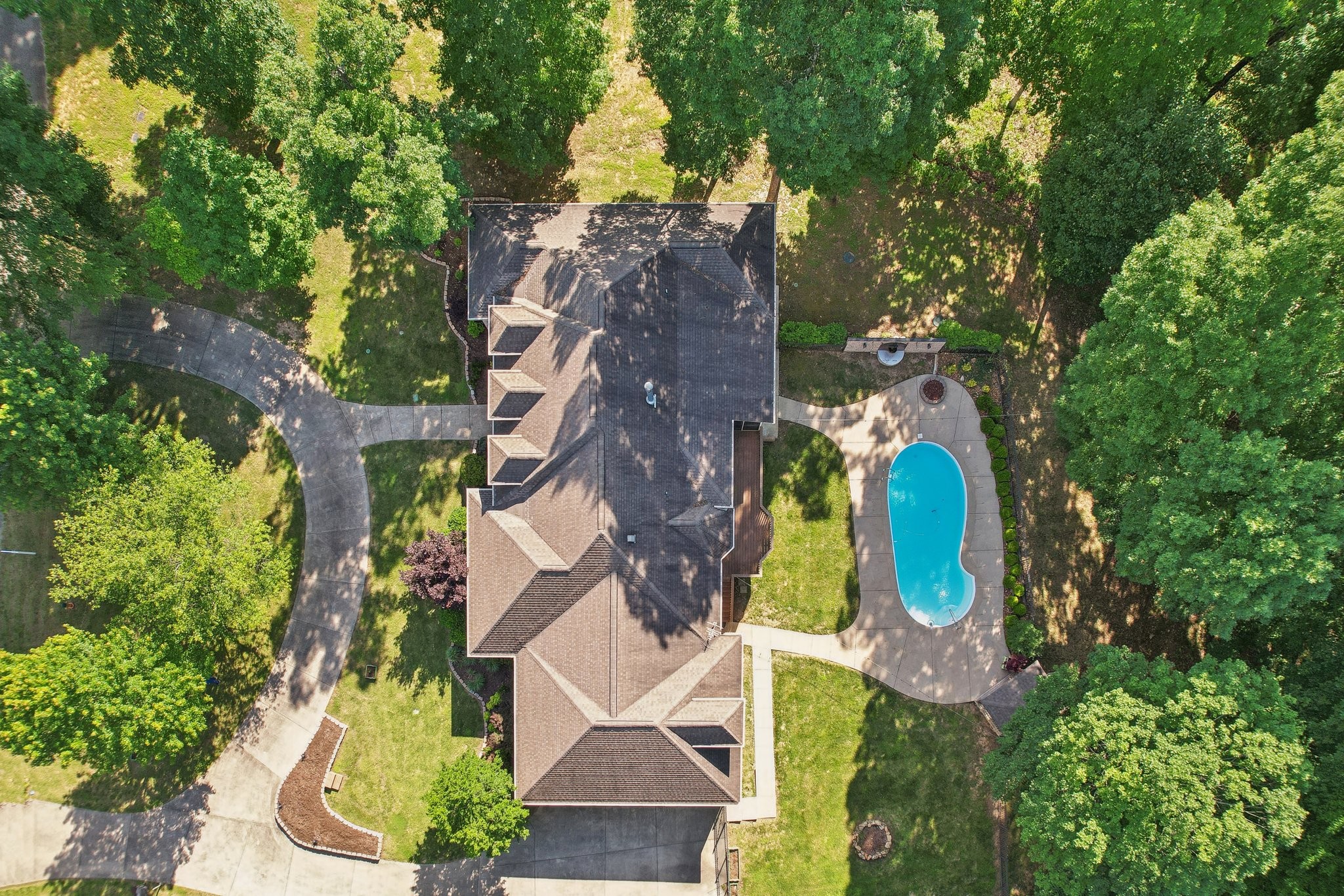 2562 Spears Way