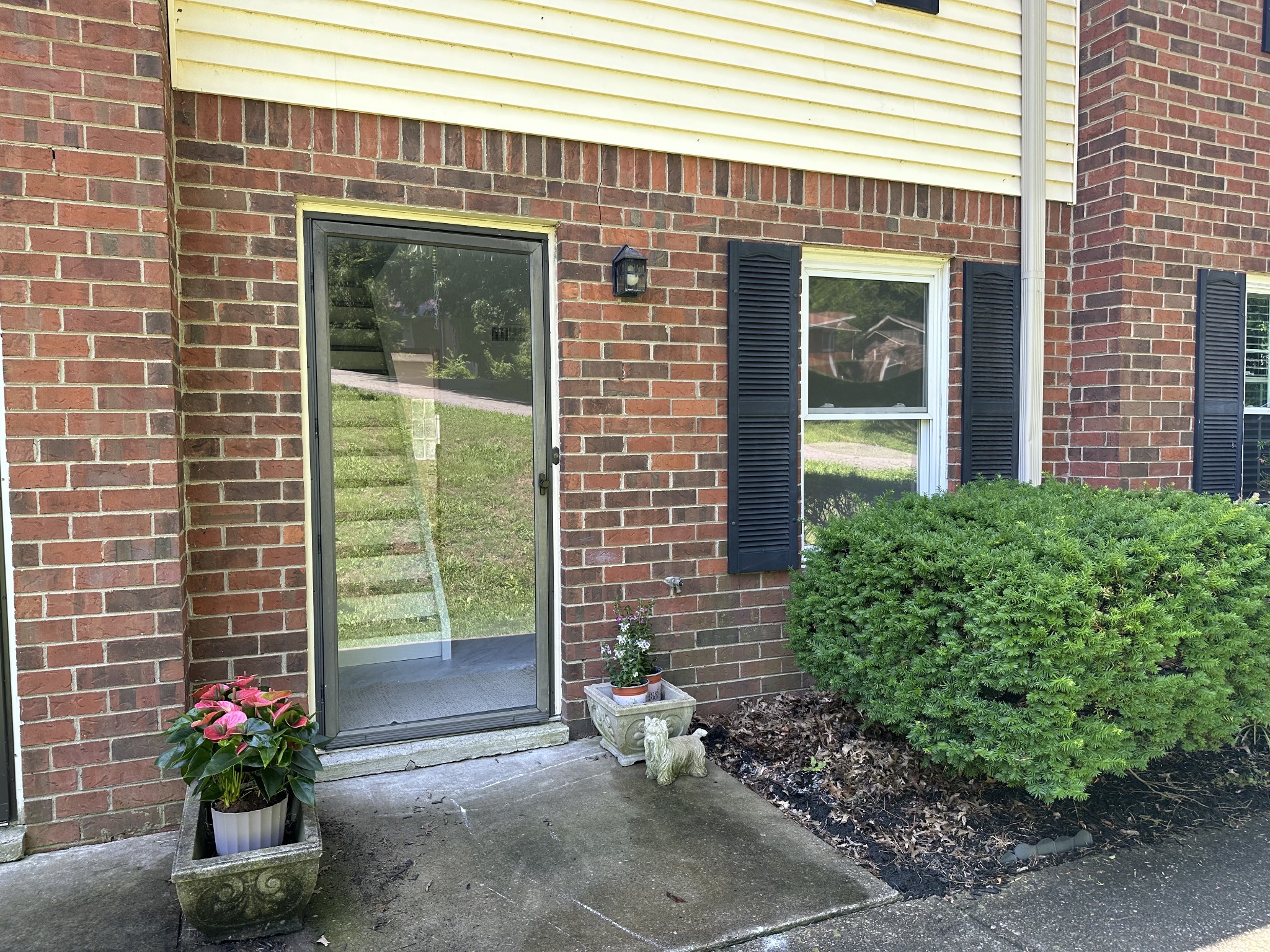 212 Blue Ridge Dr Unit: 10