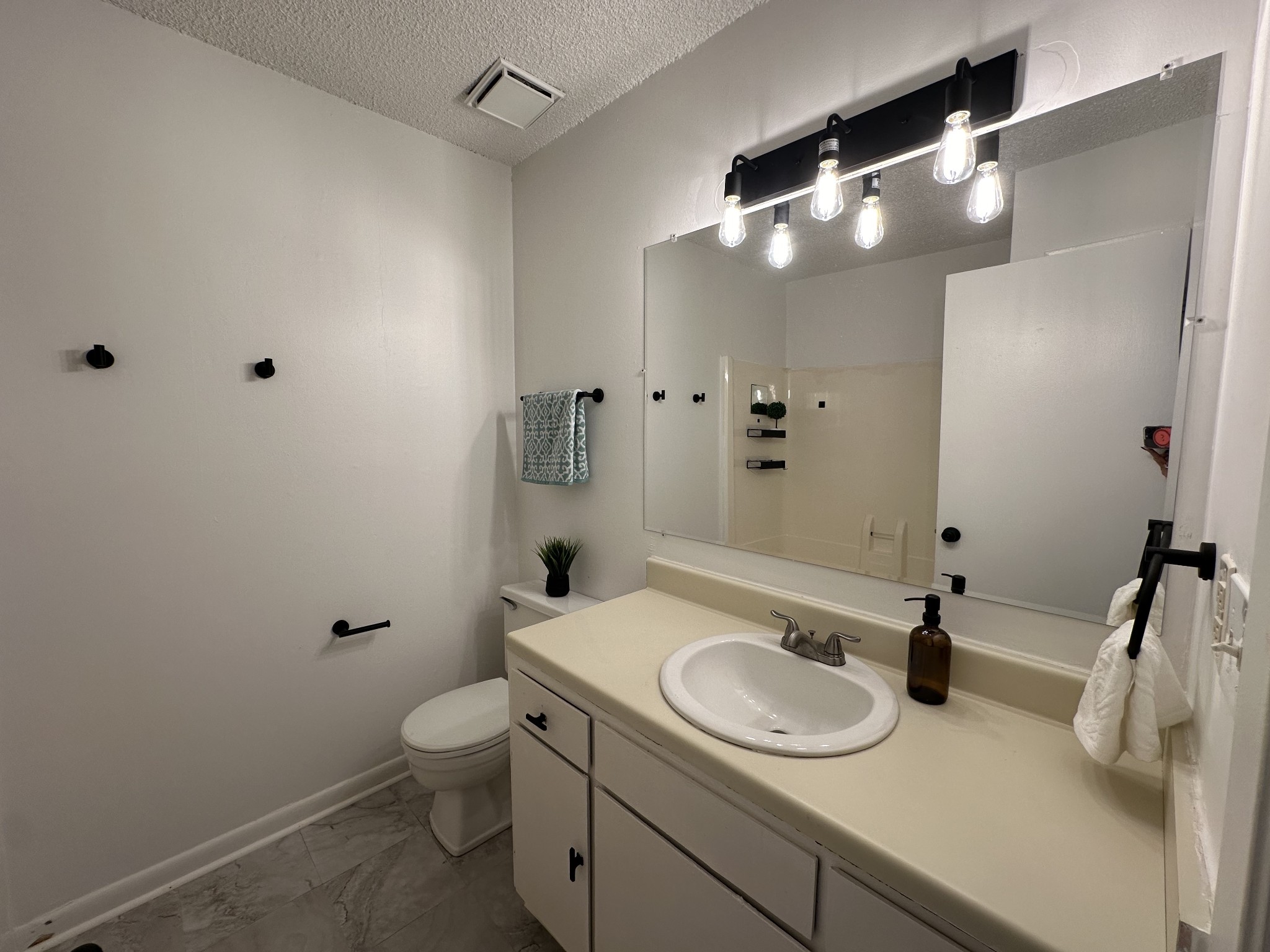 212 Blue Ridge Dr Unit: 10