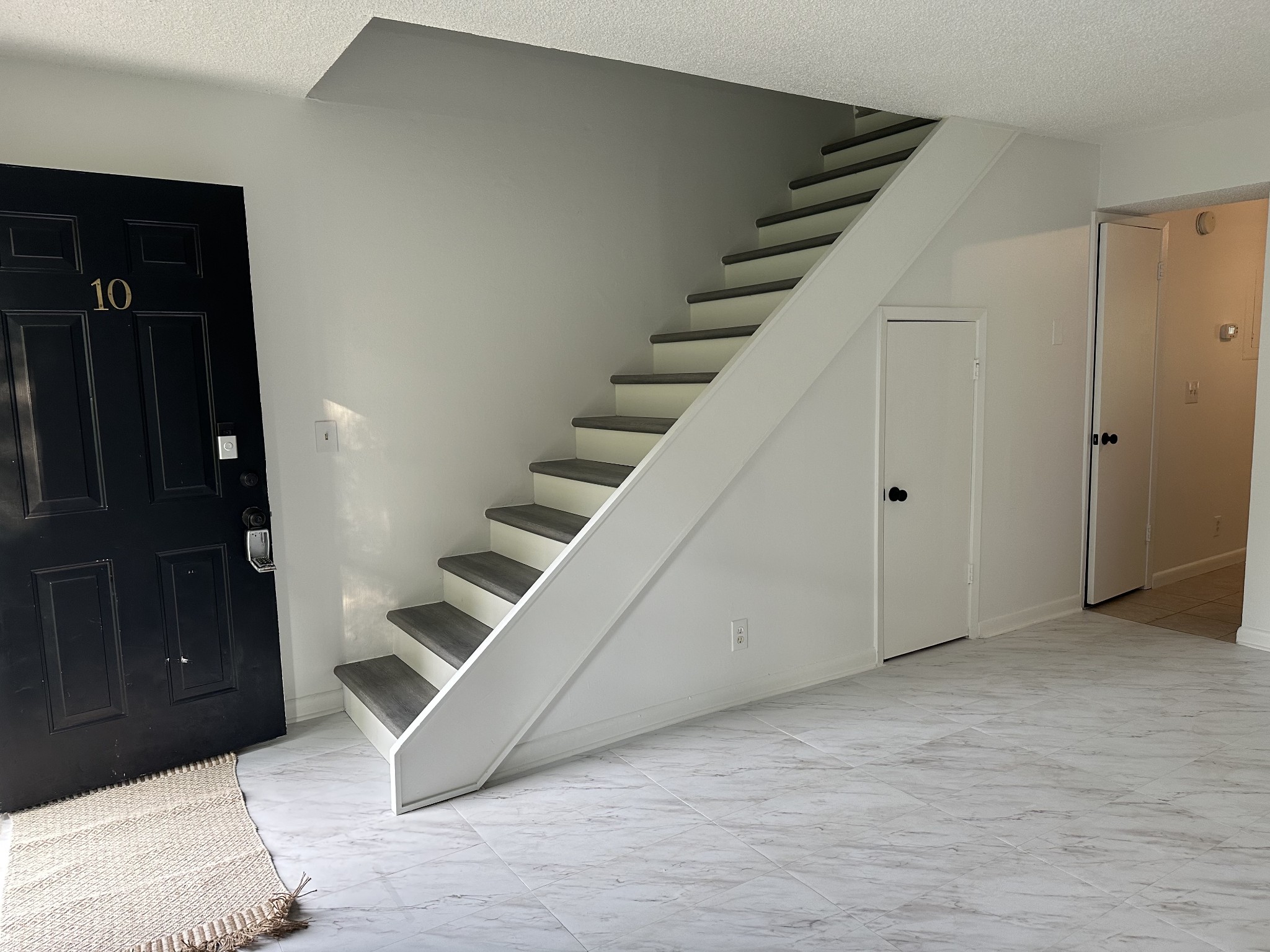 212 Blue Ridge Dr Unit: 10