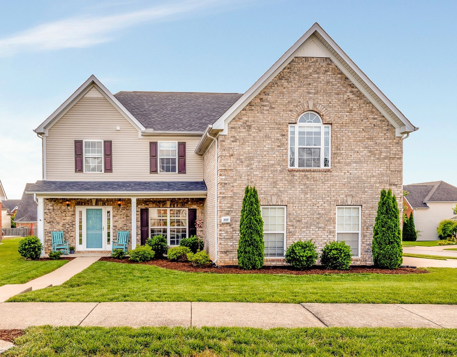2037 Fiona Way