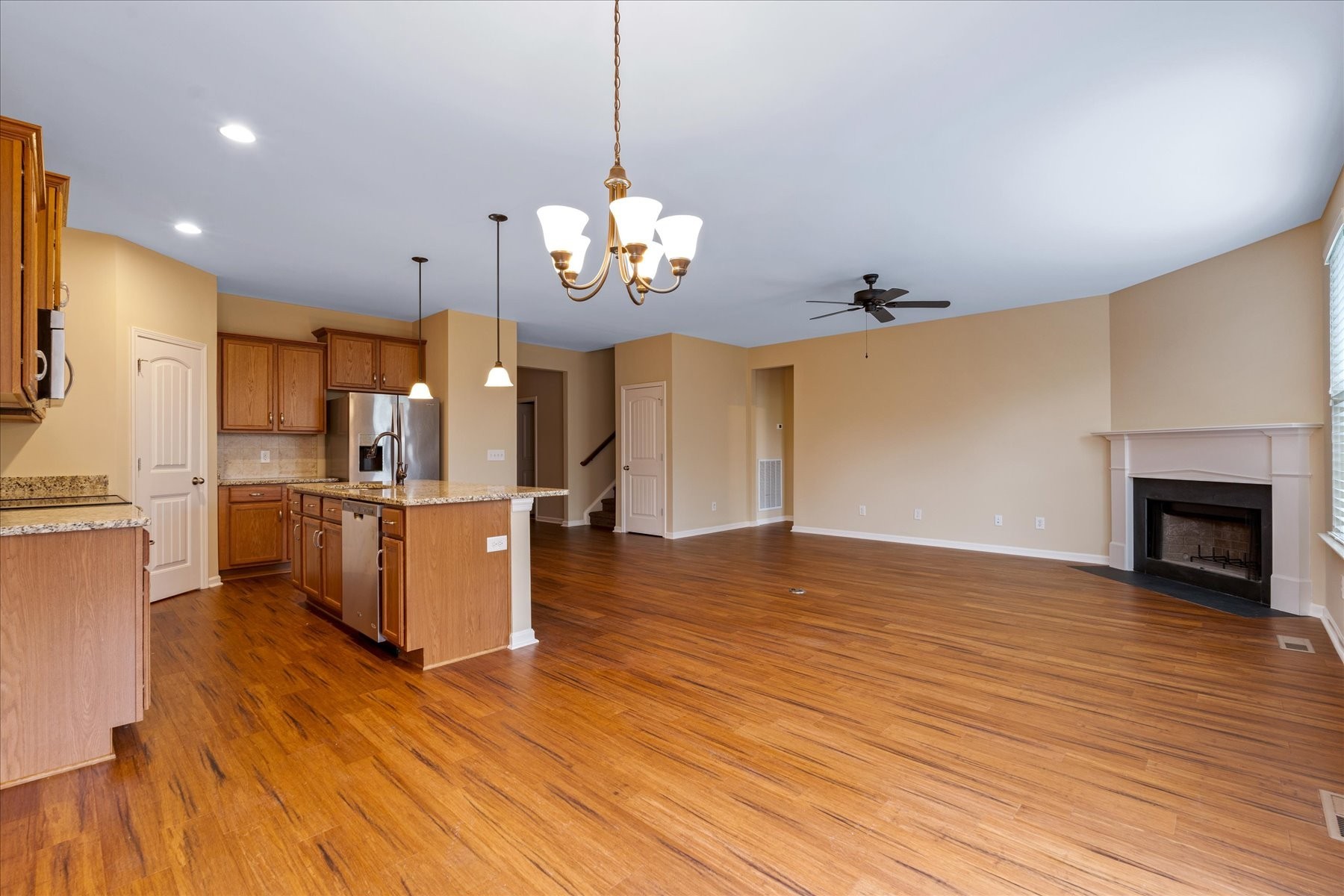 2142 Kirkwood Dr