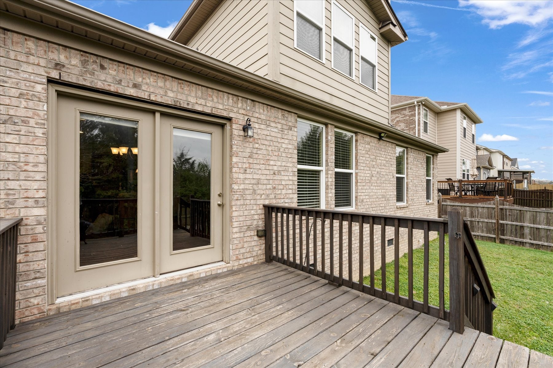 2142 Kirkwood Dr