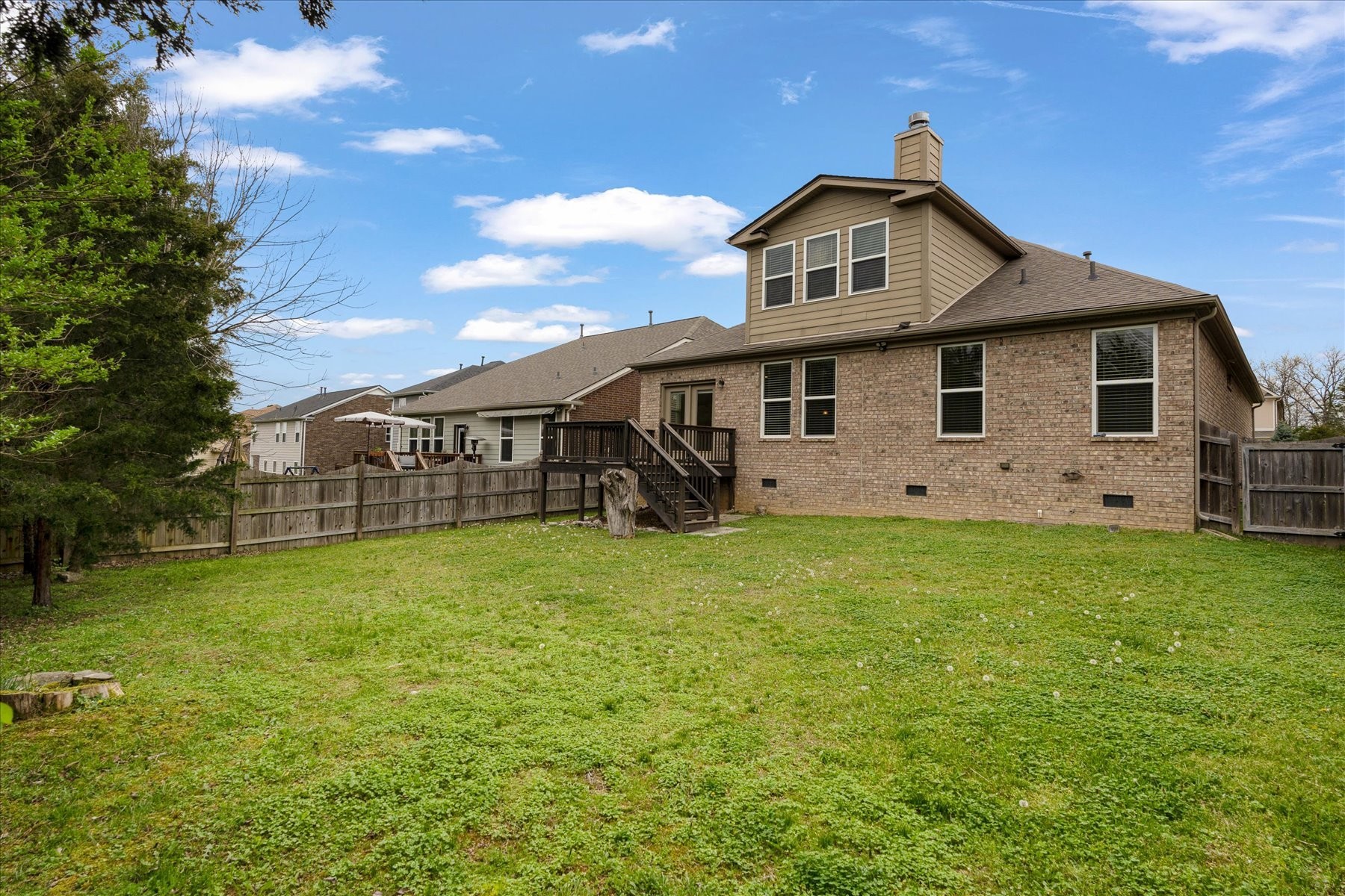 2142 Kirkwood Dr