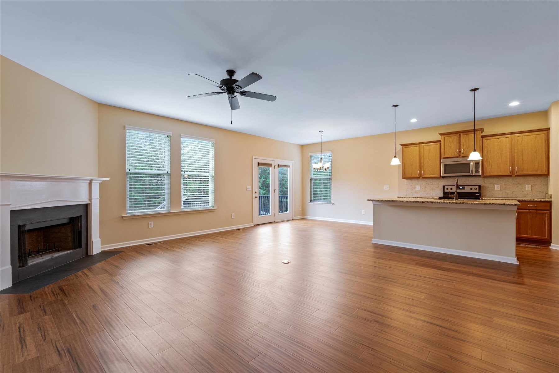2142 Kirkwood Dr