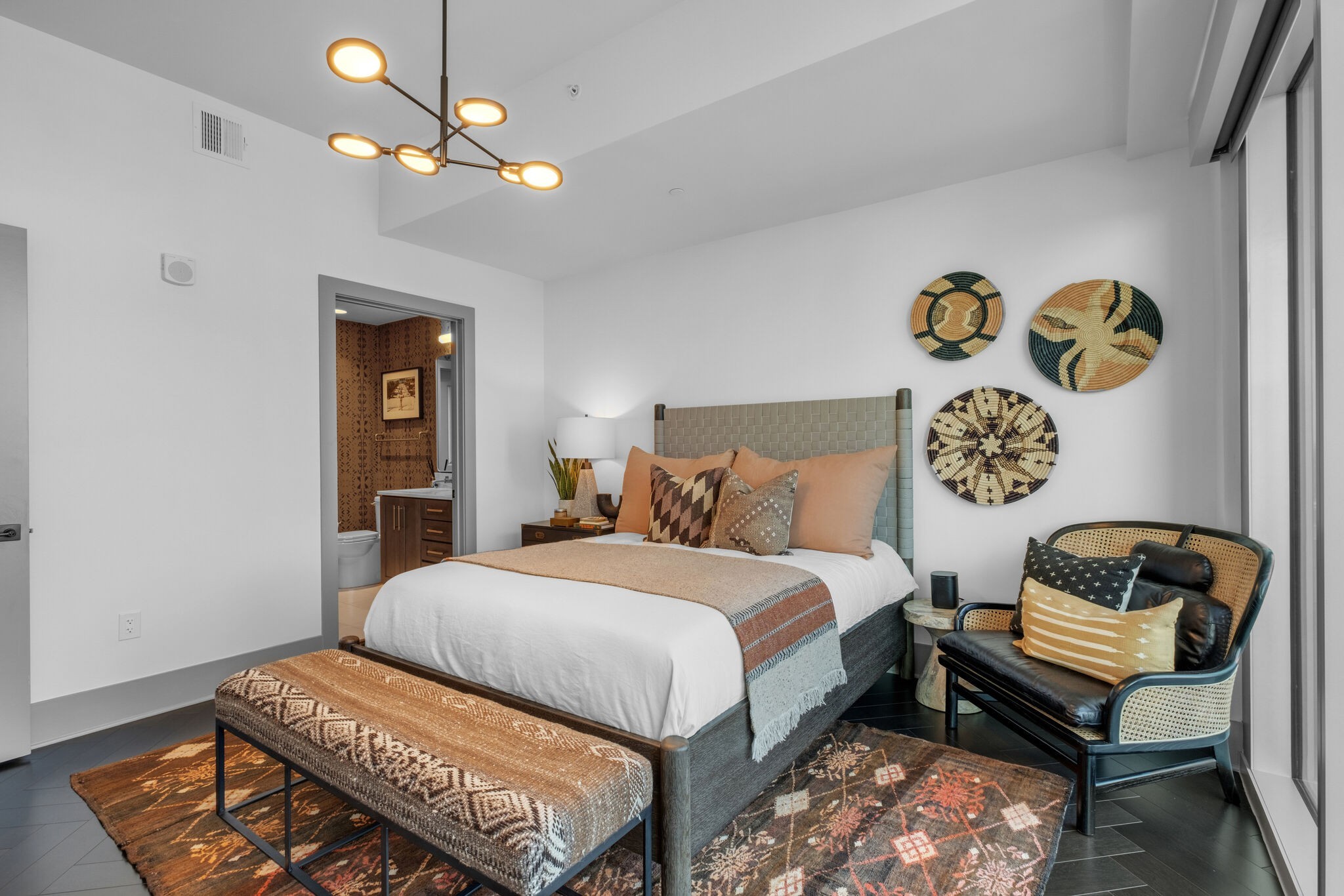 1616 West End Ave Unit: 2303
